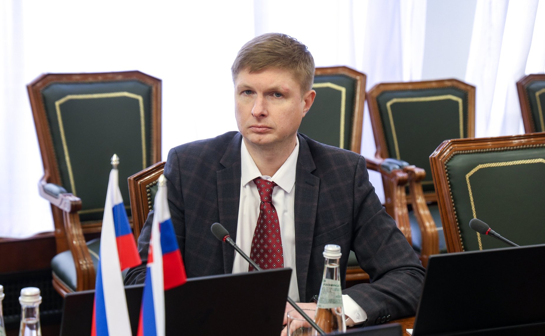 Встреча председателя Комитета СФ по международным делам и председателя Комитета СФ по Регламенту и организации парламентской деятельности с независимым членом Европарламента, депутатом словацкой партии «Курс-социальная демократия»