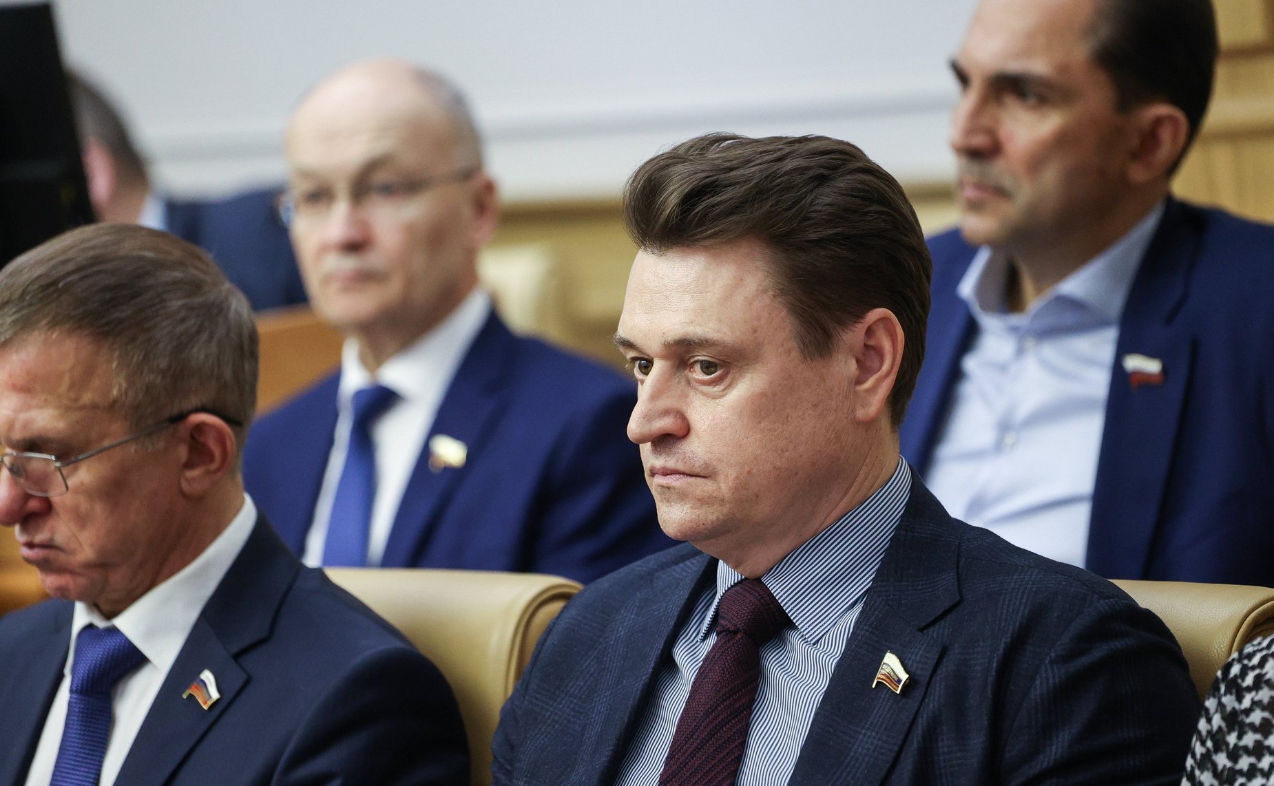 Олег Голов
