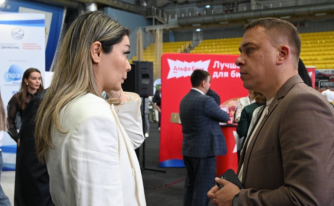 Айрат Гибатдинов принял участие в ежегодной выставке «Сделано в Ульяновской области»