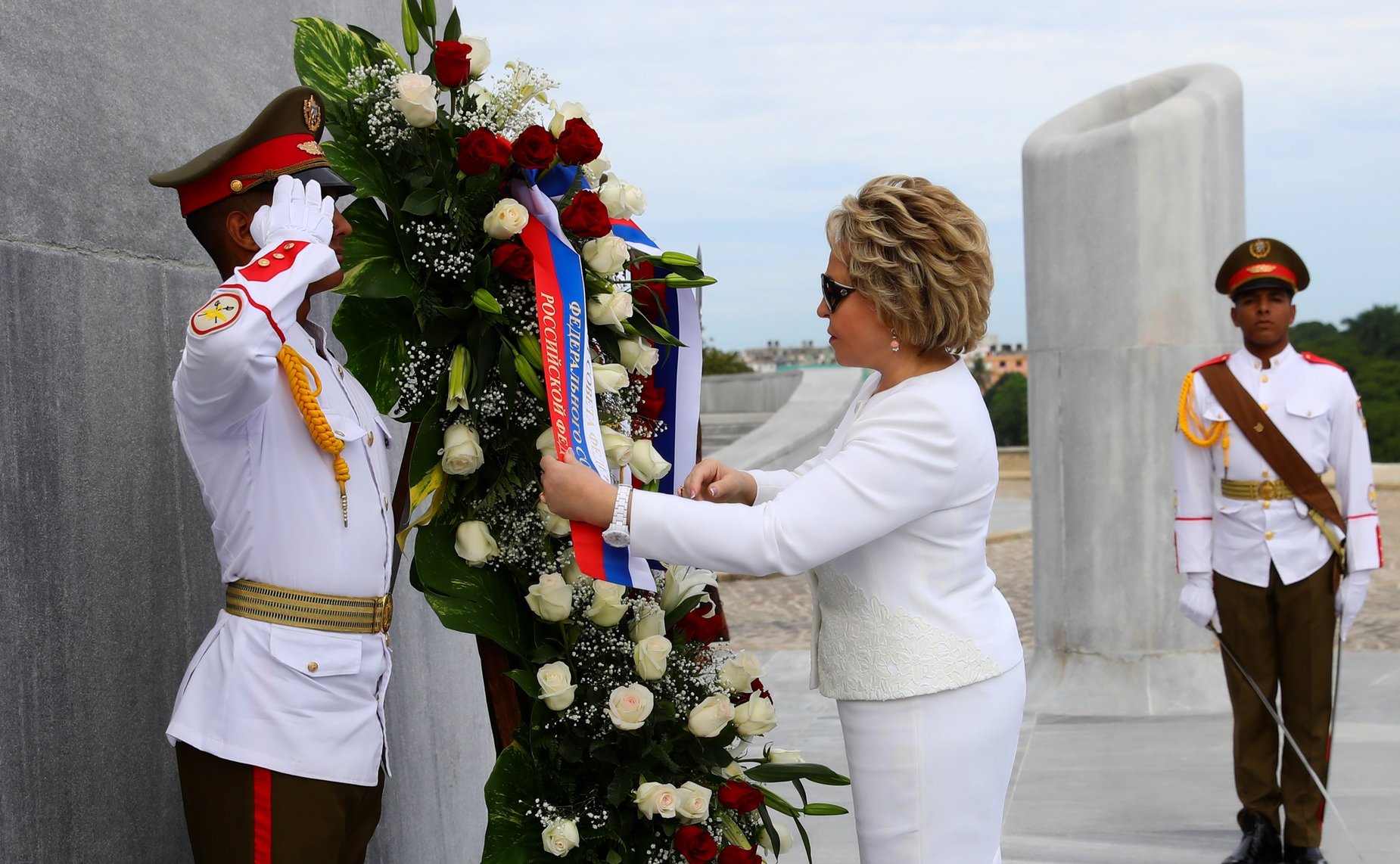 Возложение венка к Могиле неизвестного борца за независимость Кубы