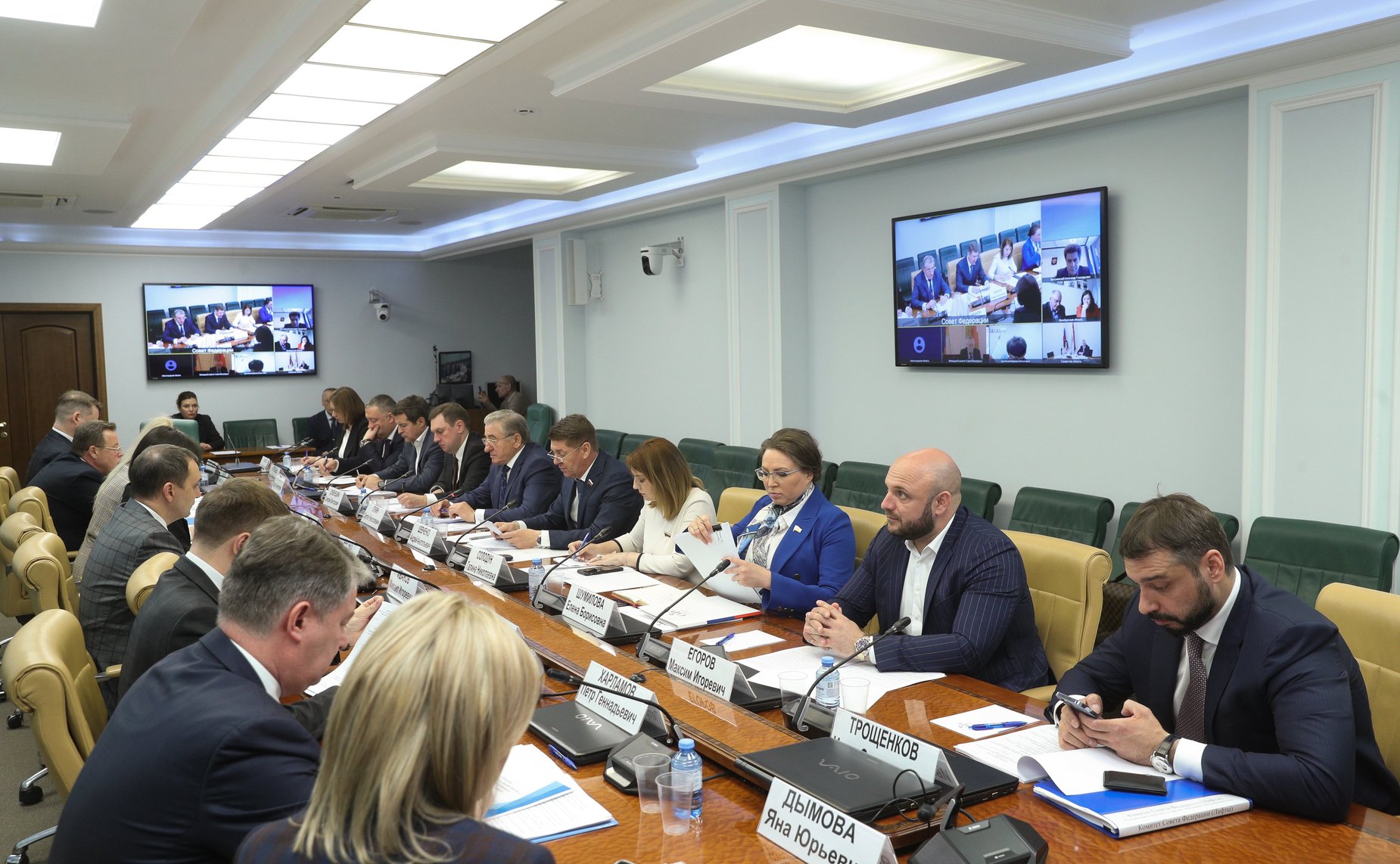 Совещание Комитета СФ по федеративному устройству, региональной политике, МСУ и делам Севера