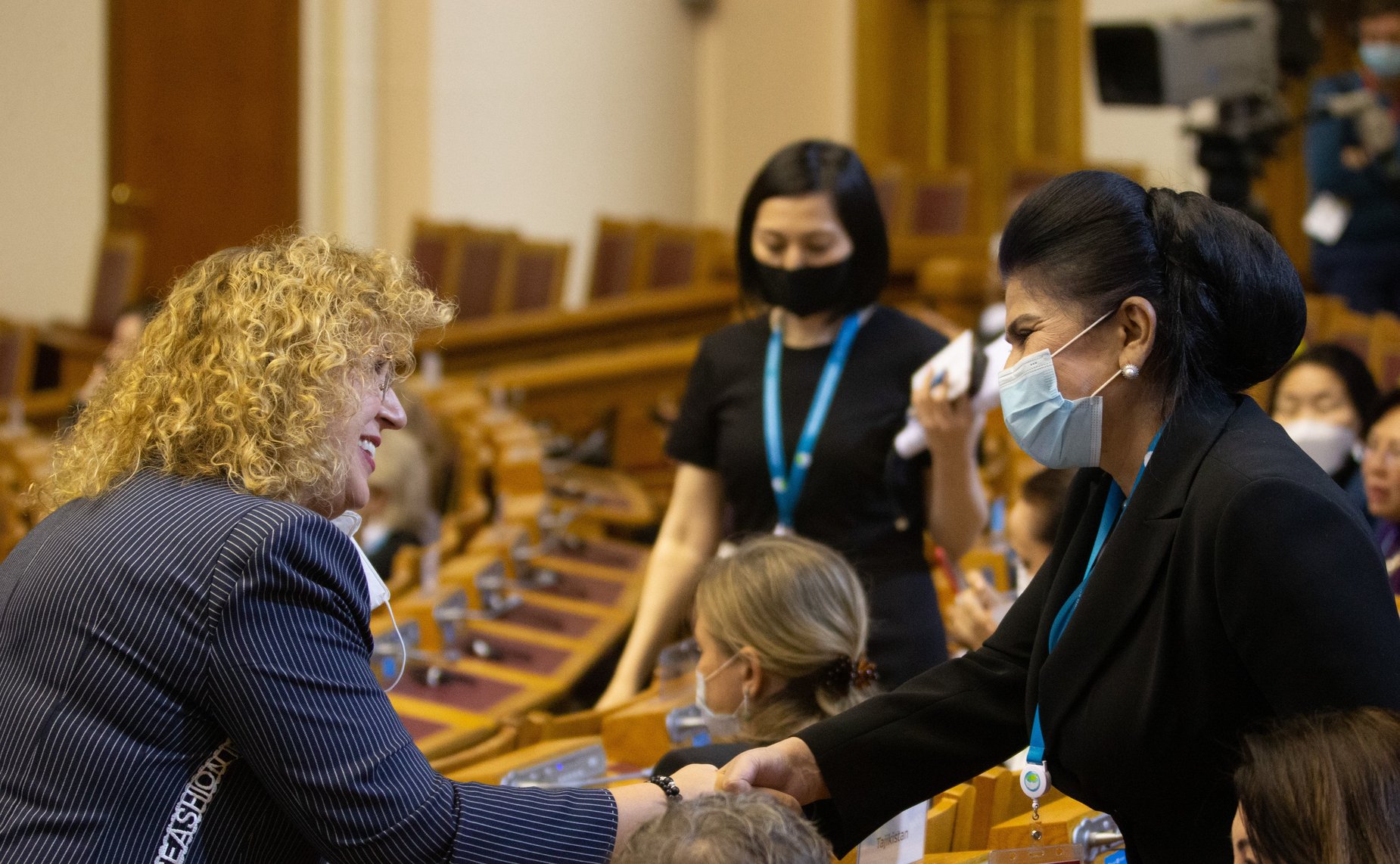 Пленарное заседание Третьего Евразийского женского форума «Женщины: глобальная миссия в новой реальности»