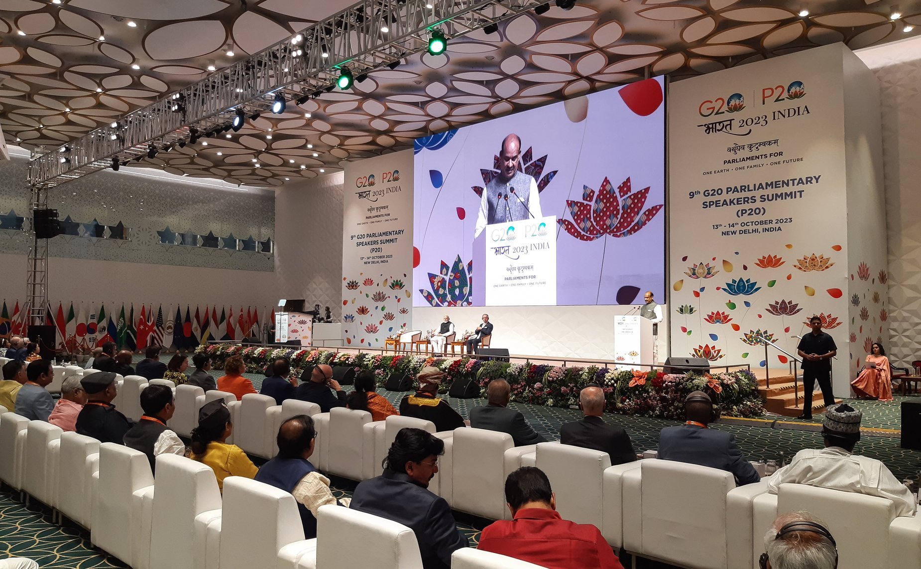 Делегация Федерального Собрания РФ во главе с Председателем Совета Федерации Валентиной Матвиенко принимает участие в девятом Саммите председателей парламентов государств «Группы двадцати»