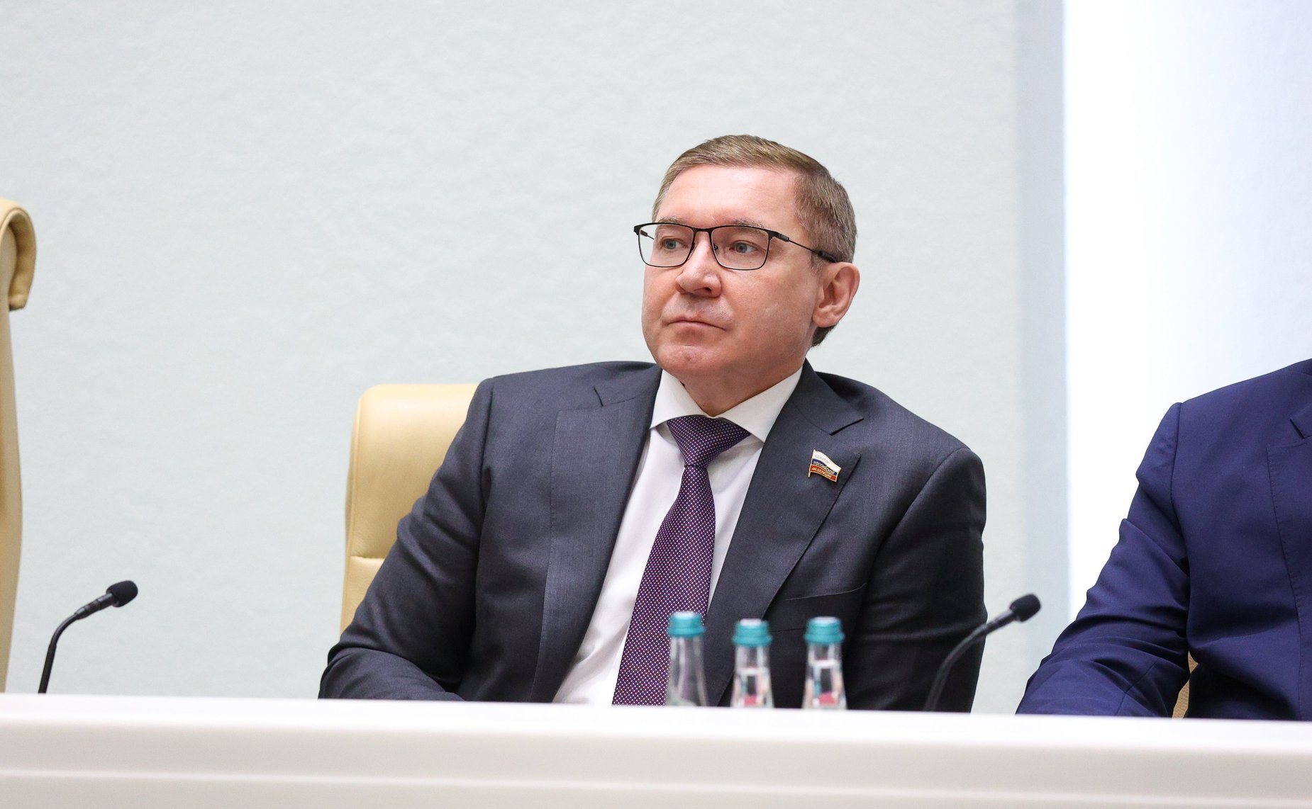 Владимир Якушев