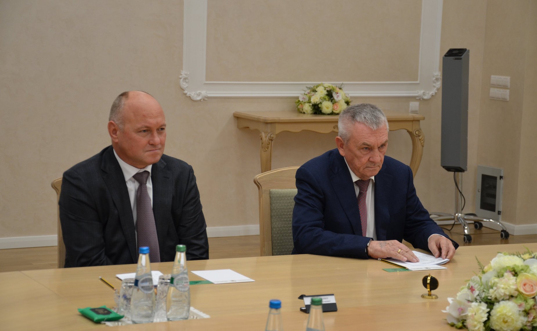 Алексей Кондратенко и Владимир Бекетов приняли участие в церемонии захоронения останков советского летчика в Республике Беларусь