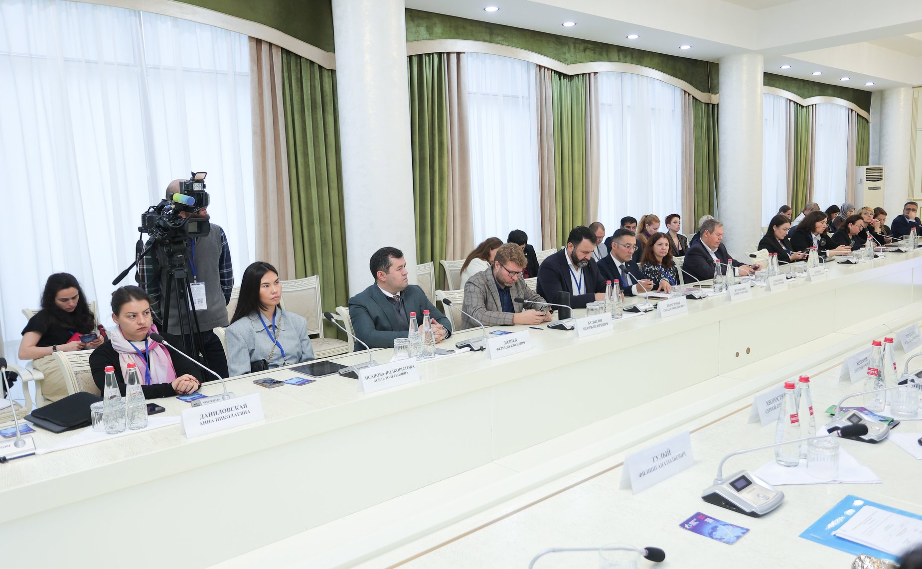 Ольга Щетинина приняла участие в круглом столе на тему «Межгосударственный горный маршрут» (автор: Пресс-служба Министерства экономики и территориального развития Республики Дагестан)