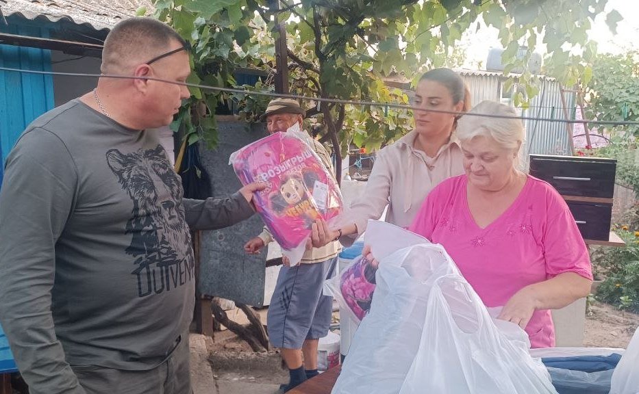 Игорь Кастюкевич взял шефство над многодетной семьей в Херсонской области