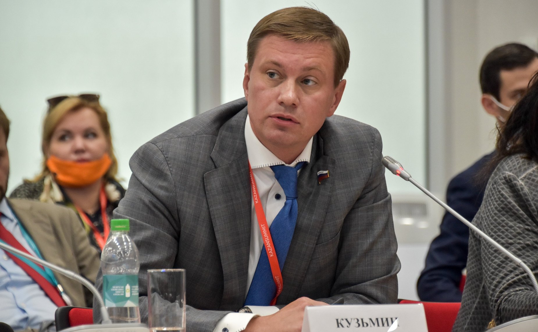 Дмитрий Кузьмин