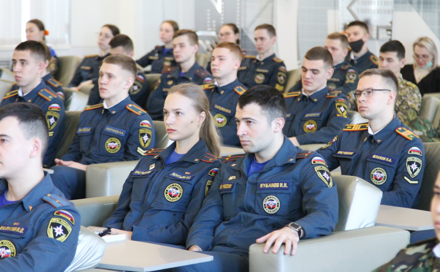 Заседание «круглого стола» в Санкт-Петербургском университете противопожарной службы МЧС России