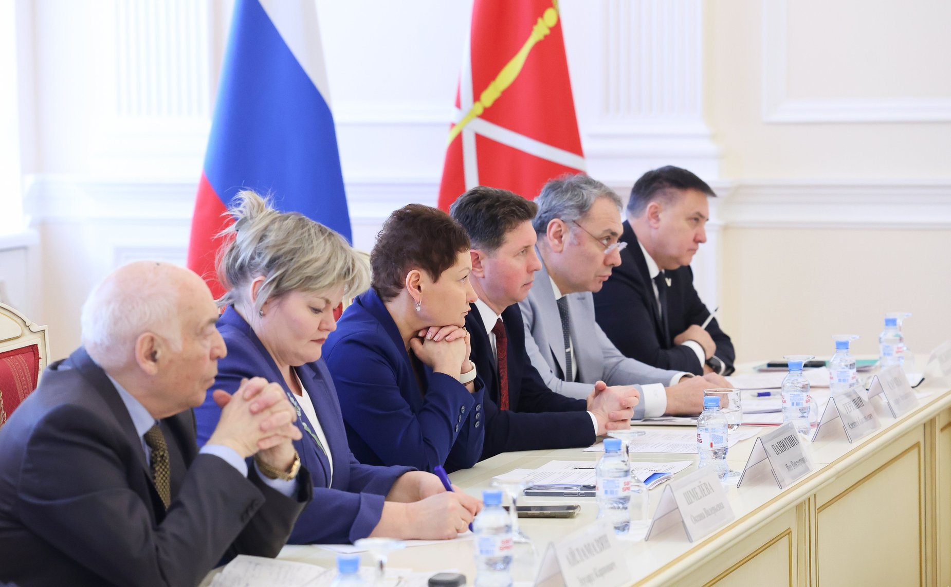 Заместитель Председателя Совета Федерации Инна Святенко провела рабочее совещание в Правительстве Санкт-Петербурга по вопросу организации деятельности служб родовспоможения