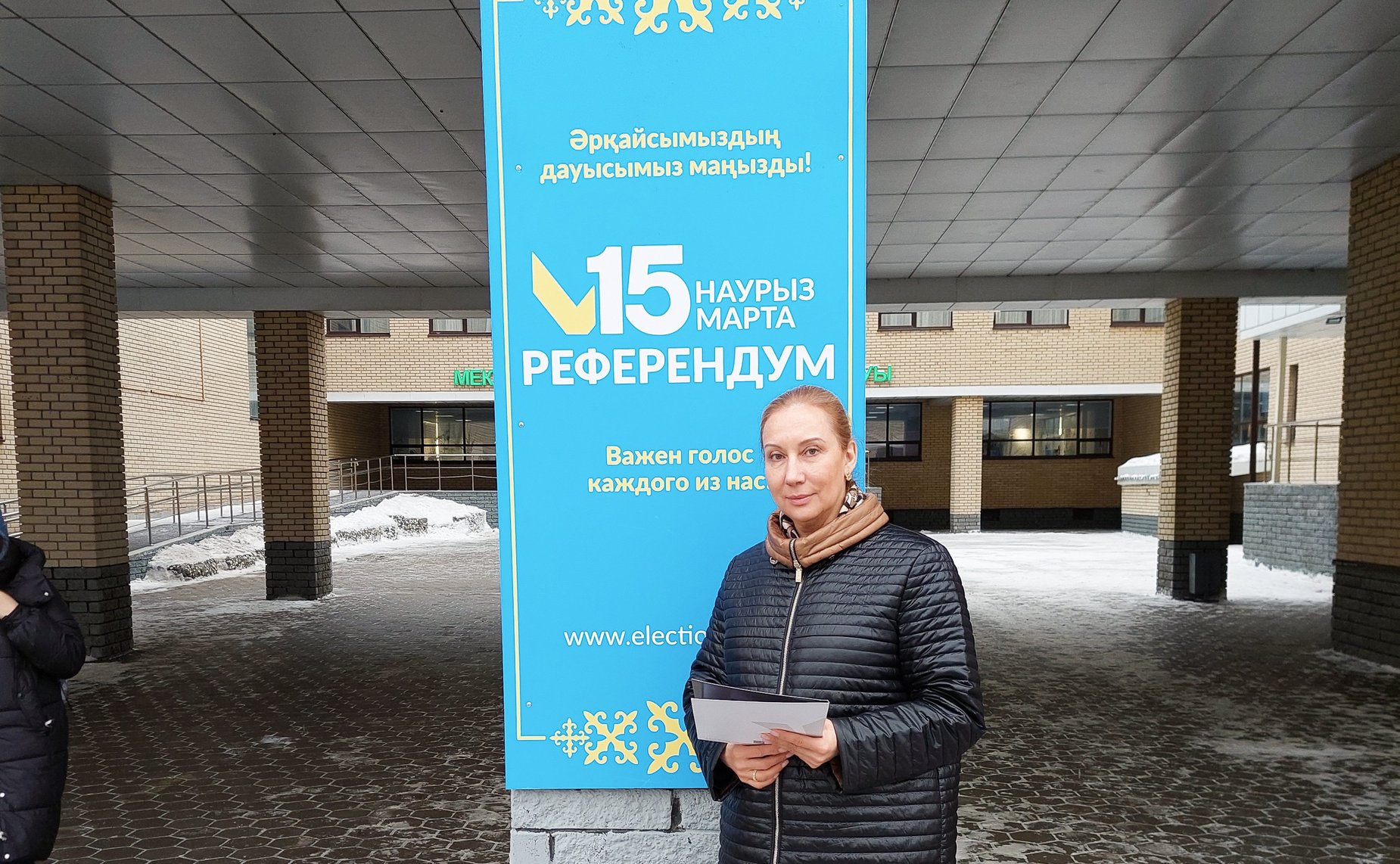 Делегация сенаторов по наблюдению за проведением референдума по принятию новой Конституции Казахстана посетила избирательные участки