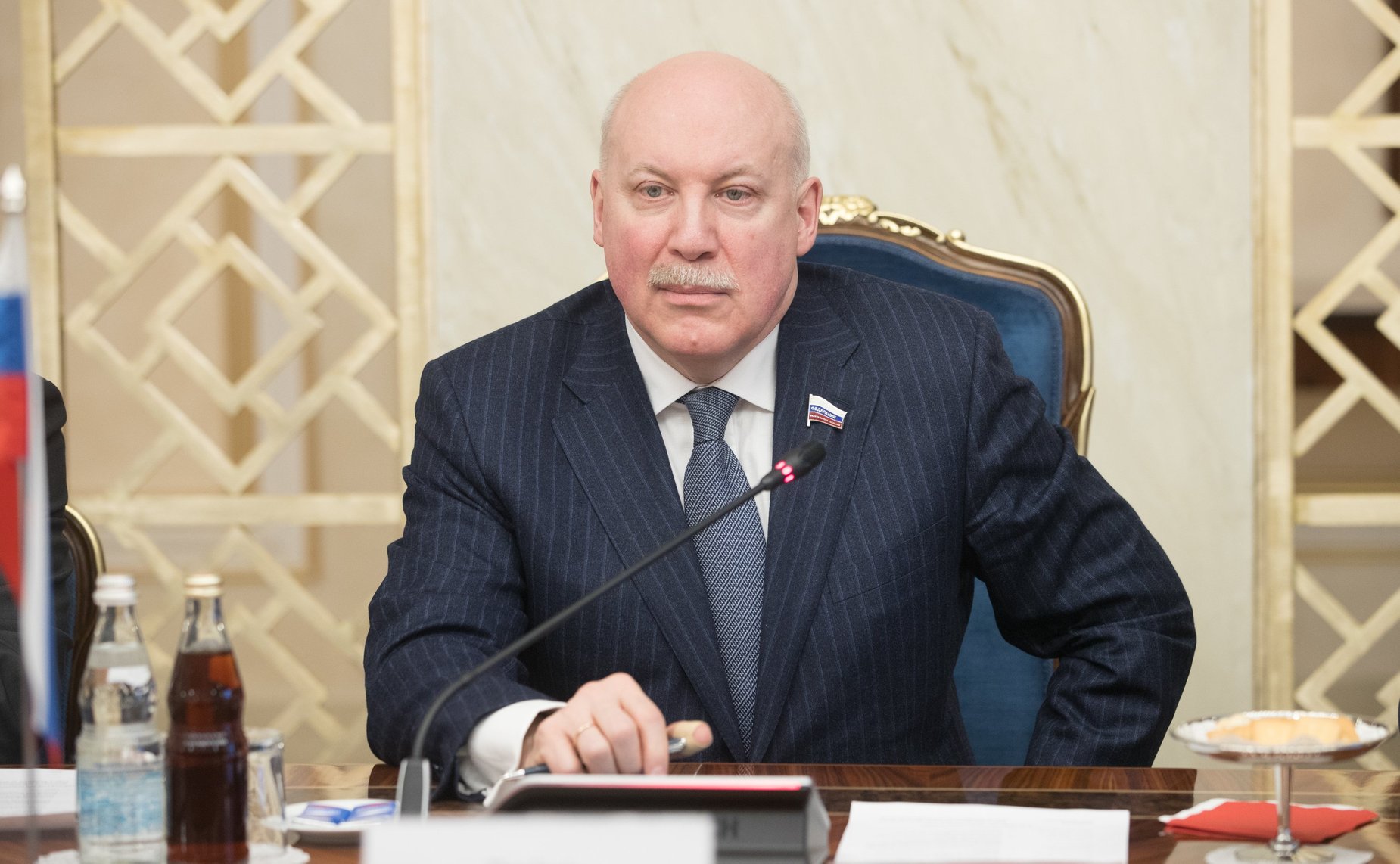 Д. Мезенцев