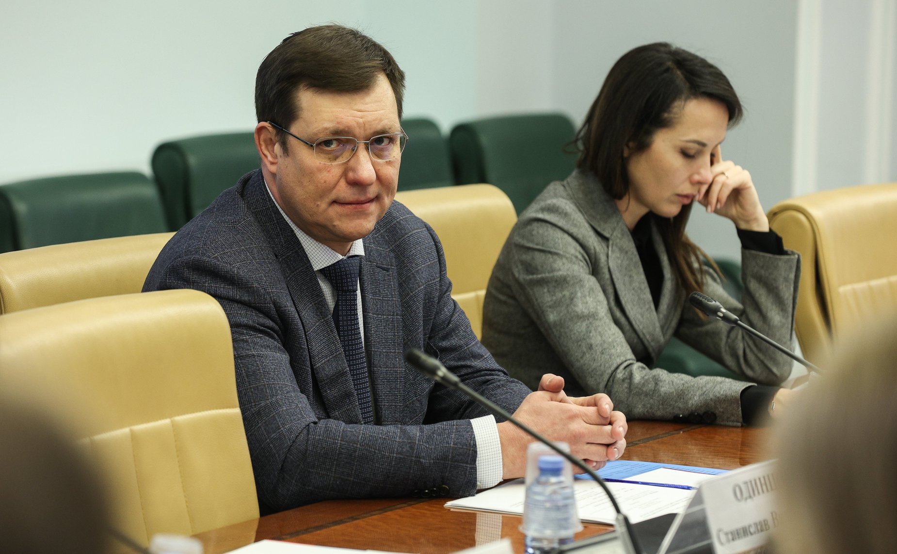 Круглый стол Комитета СФ по конституционному законодательству и государственному строительству