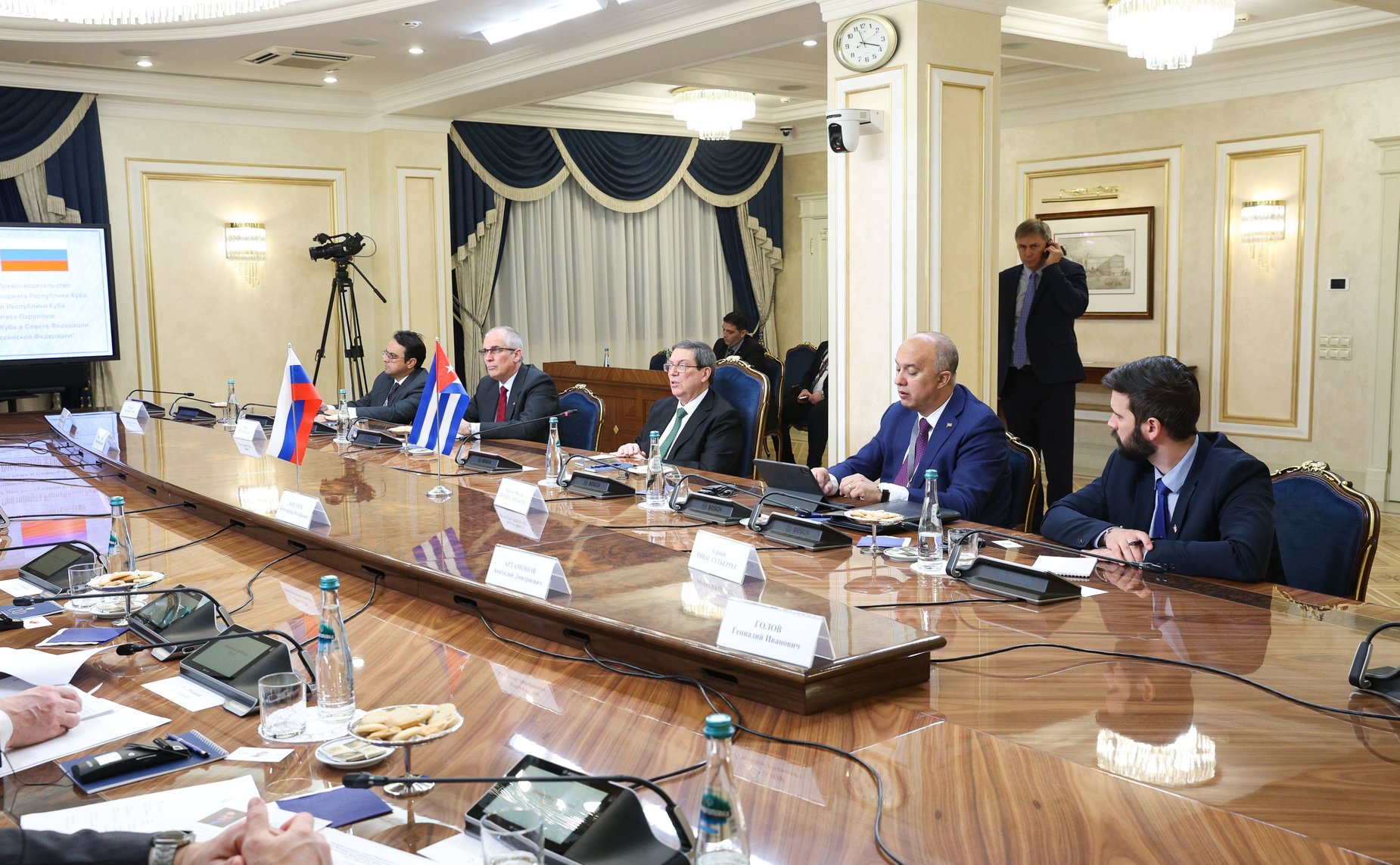 Встреча Председателя Совета Федерации Валентины Матвиенко со специальным представителем Президента Республики Куба, Министром иностранных дел Республики Куба Бруно Родригесом Паррильей