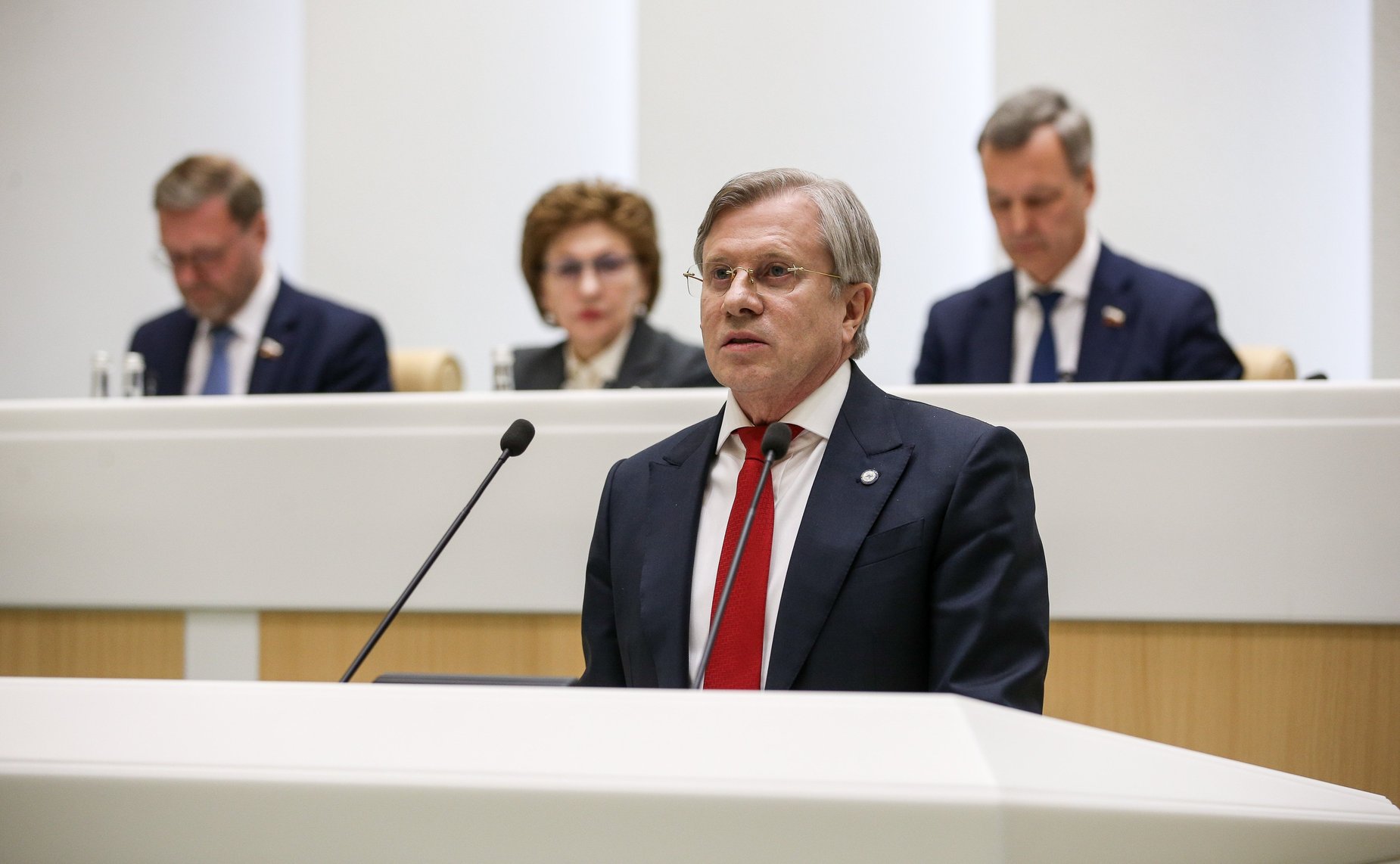 Виталий Савельев