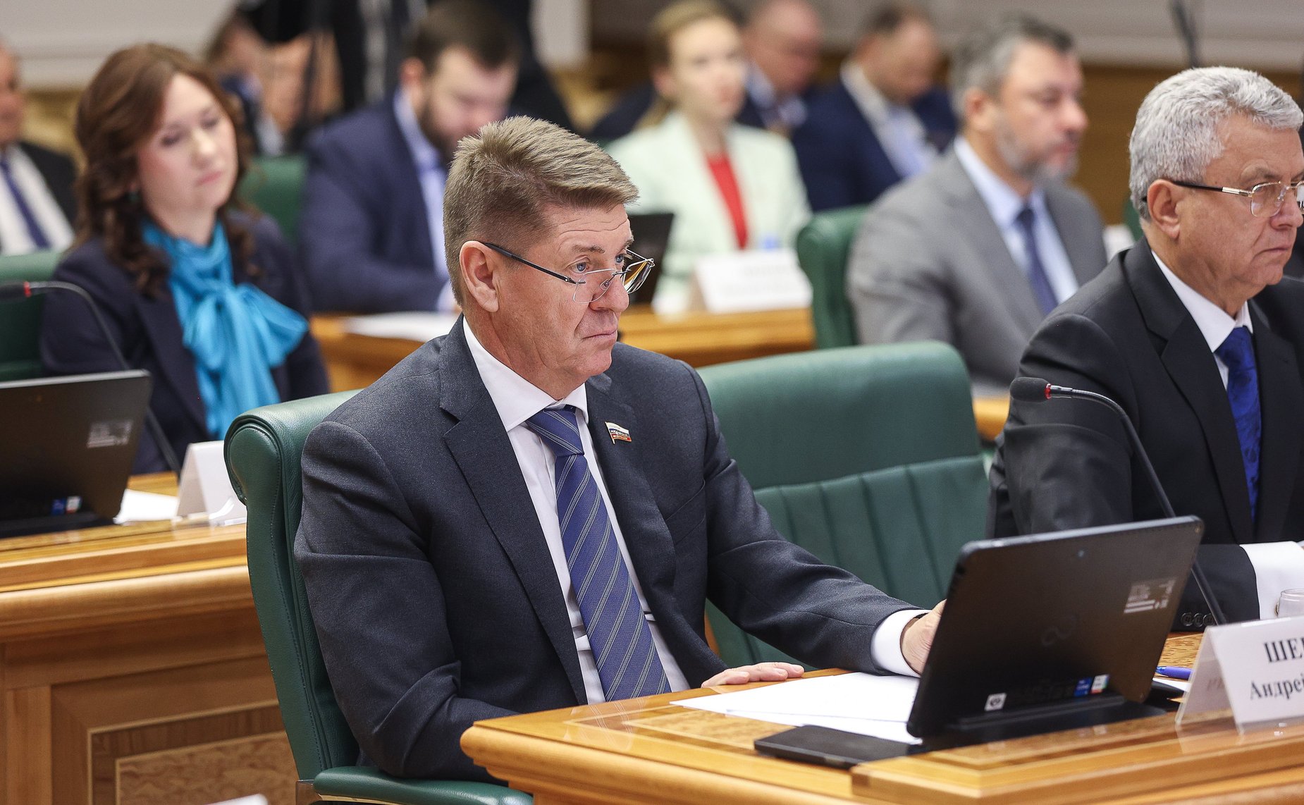 В Совете Федерации состоялось заседание Совета по вопросам интеграции воссоединенных субъектов в правовую и социально-экономическую системы РФ, созданного при верхней палате парламента