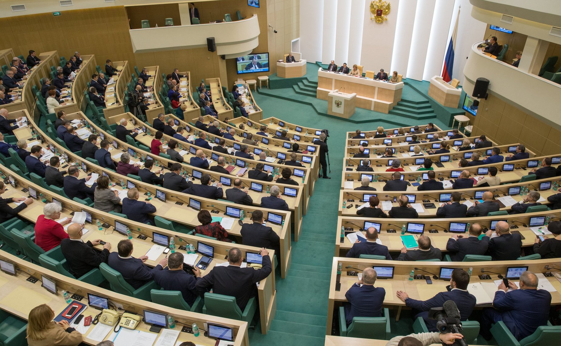 Зал заседаний на 403-ем заседании Совета Федерации