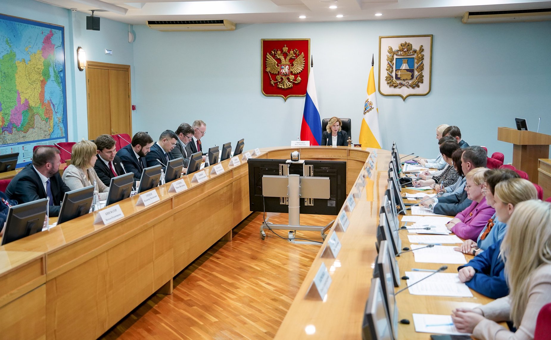 Инна Святенко провела рабочее совещание, посвященное актуальным вопросам организации реабилитации участников специальной военной операции, в правительстве Ставропольского края