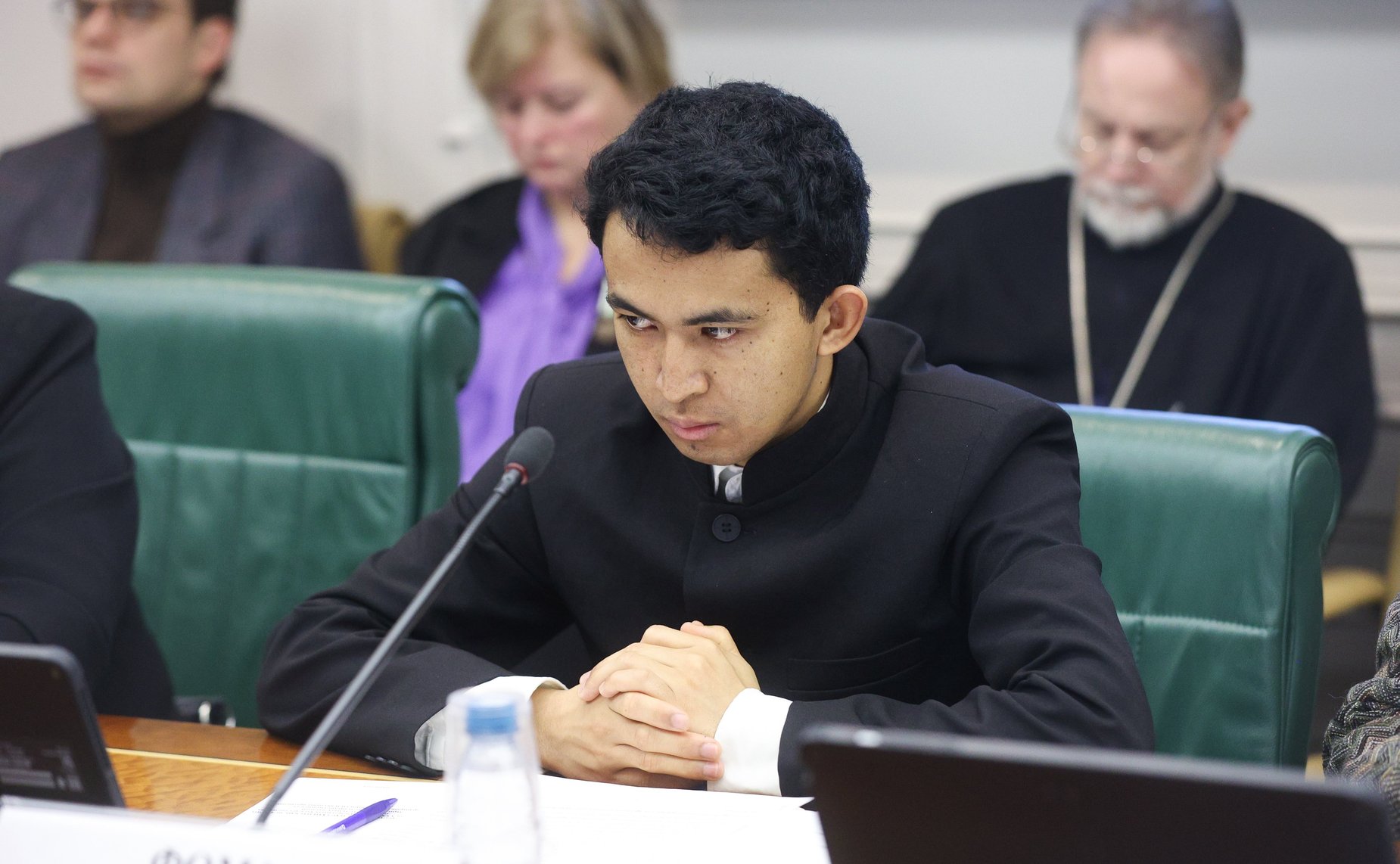 Круглый стол «Становление современной общественно-государственной модели воспитания гражданина и патриота (анализ опыта взаимодействия государственных и религиозных институтов)» (в рамках XIV Рождественских парламентских встреч)