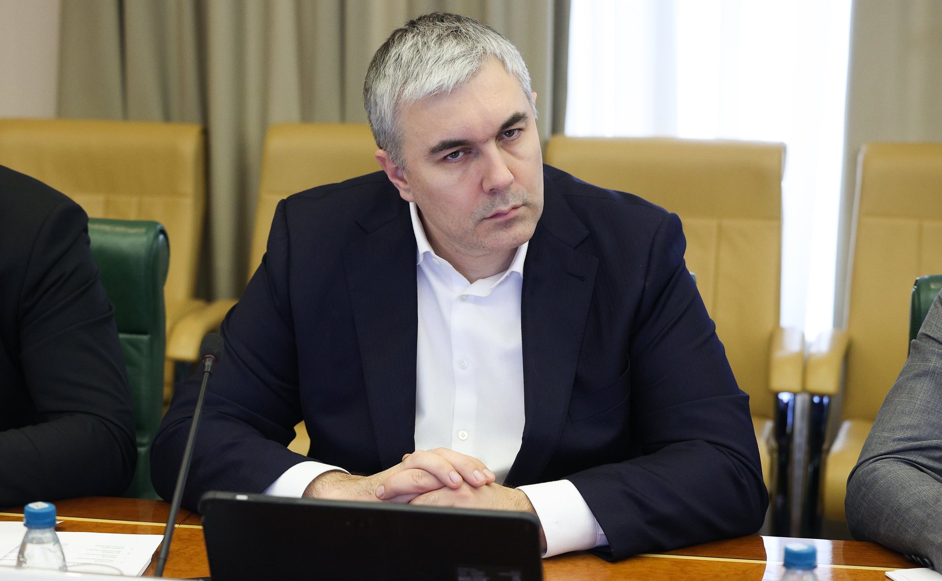 Совещание Комитета СФ по экономической политике «О совершенствовании порядка взаимодействия участников перевозок железнодорожным транспортом и повышении эффективности государственного регулирования в области железнодорожного транспорта»