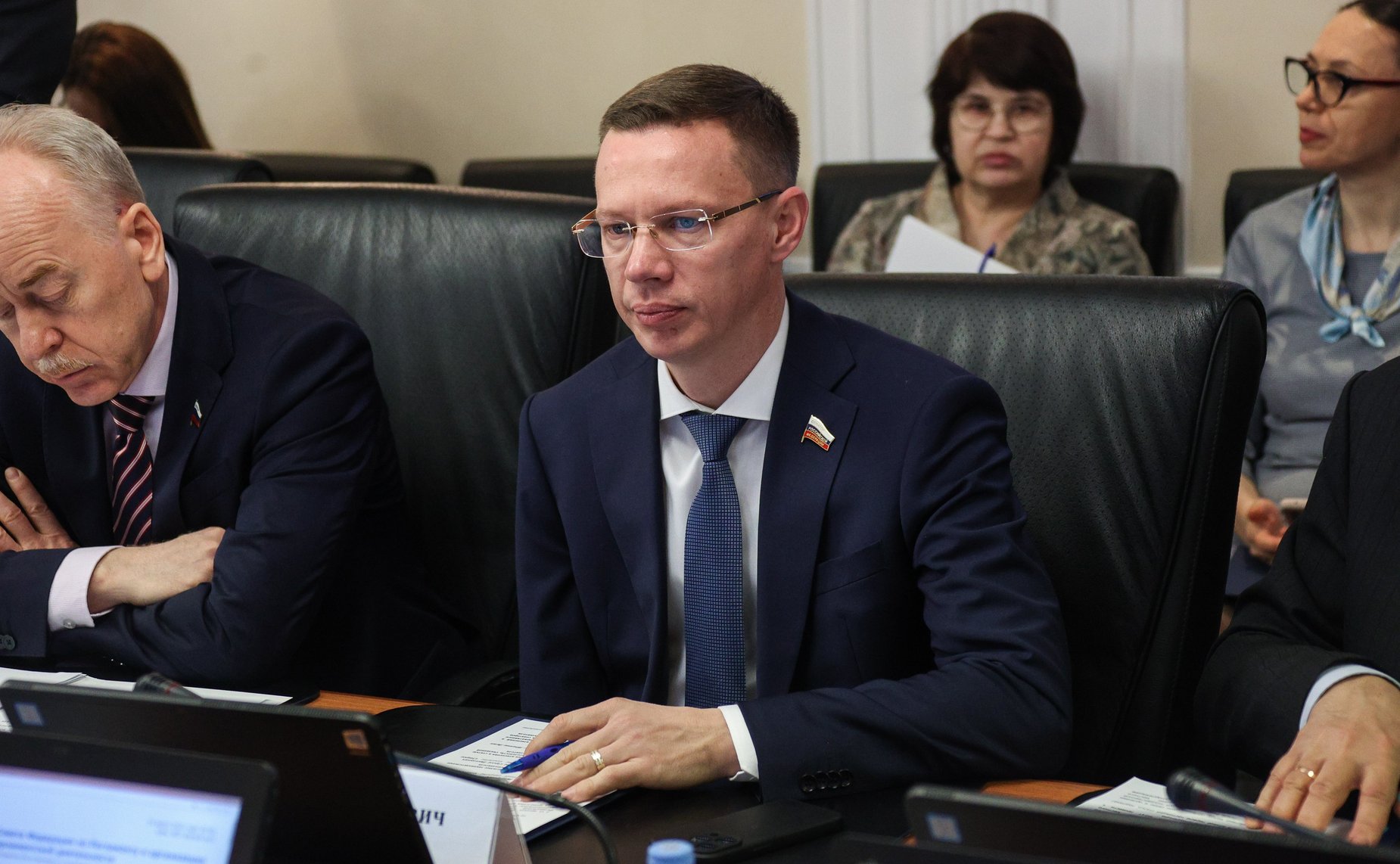 Виктор Назаренко