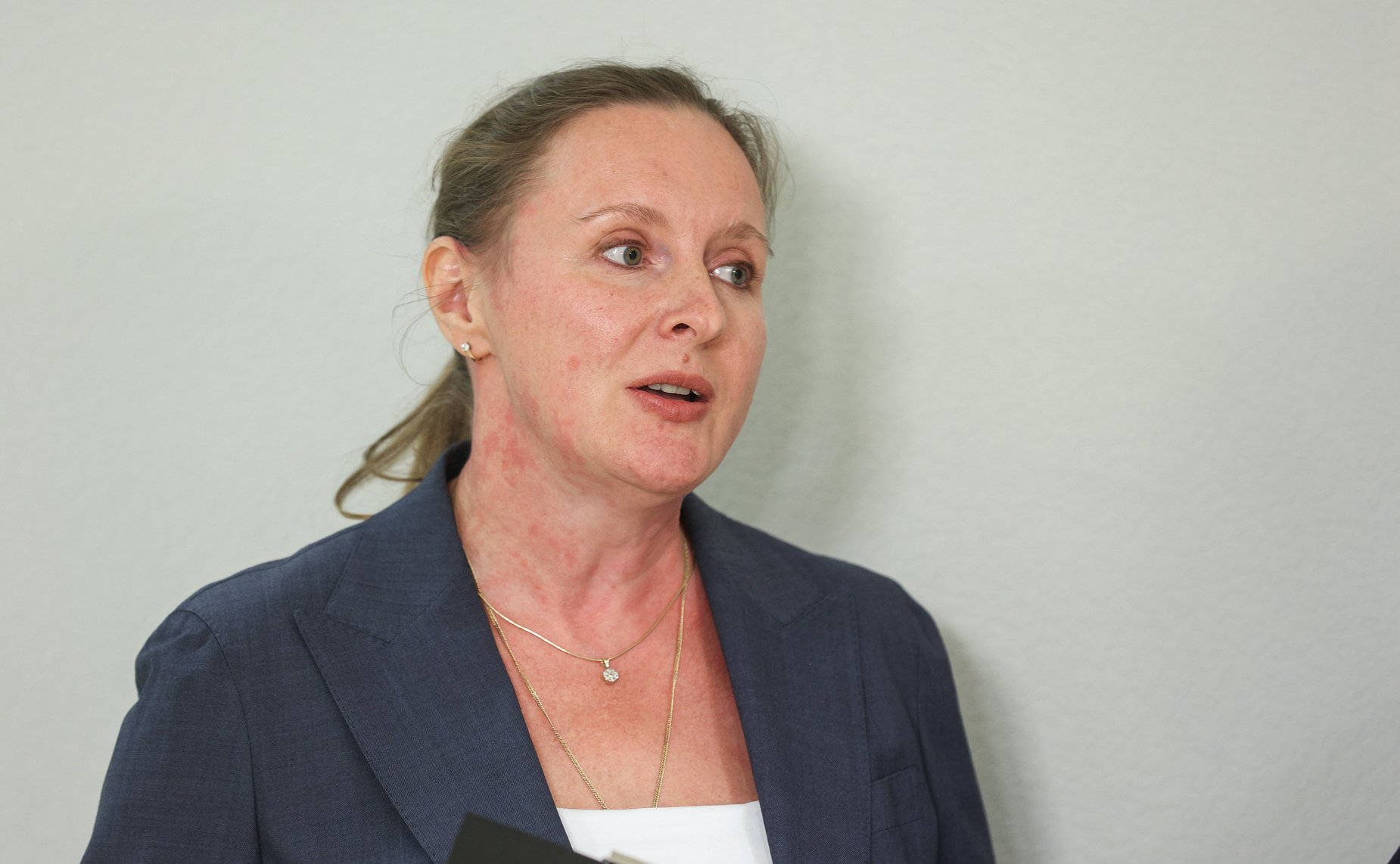 В Совете Федерацию открылась выставка картин «Сказки русского леса»