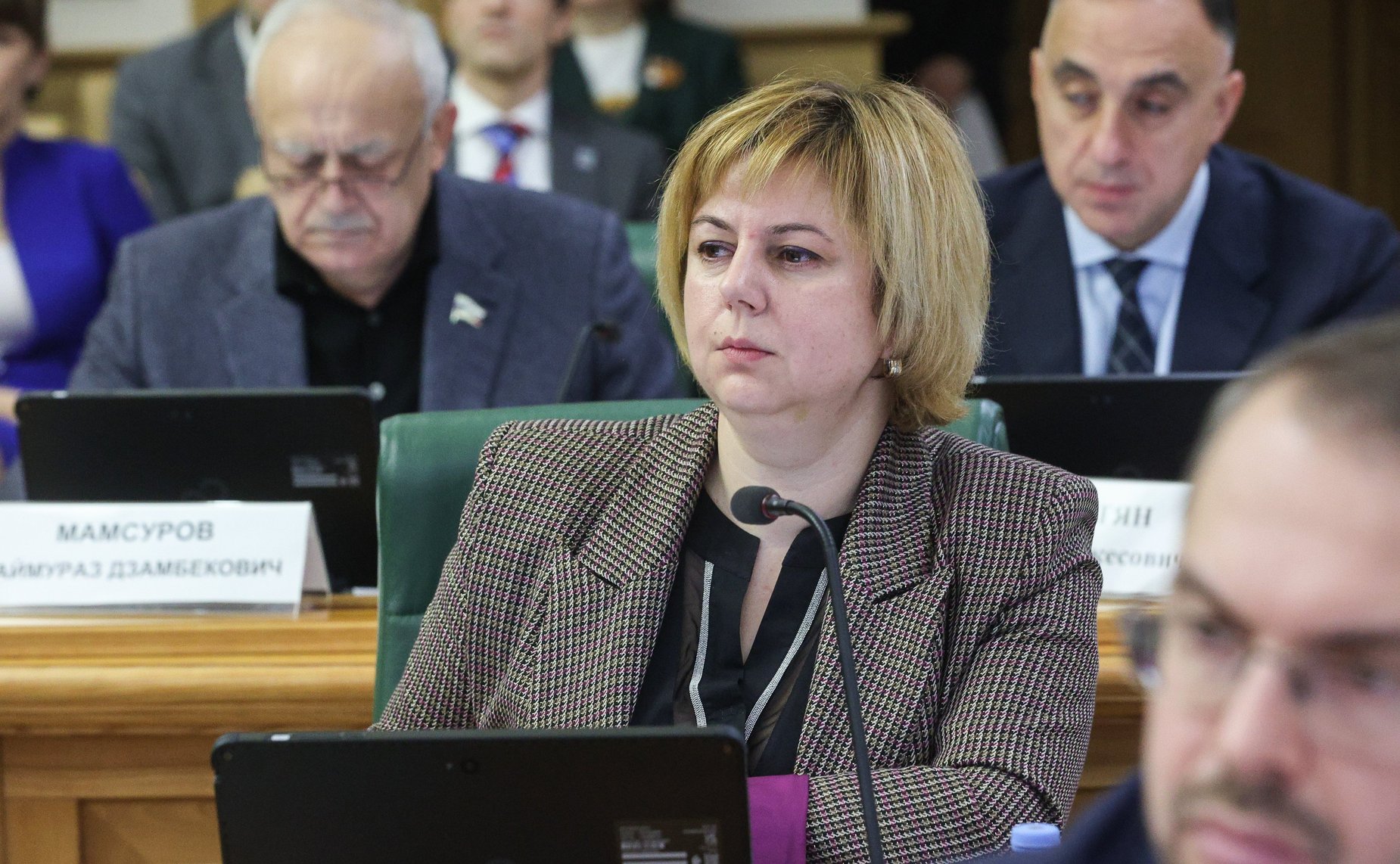 Парламентские слушания на тему «Государственная политика в сфере сохранения, защиты и развития русского языка: состояние, проблемы и пути решения»