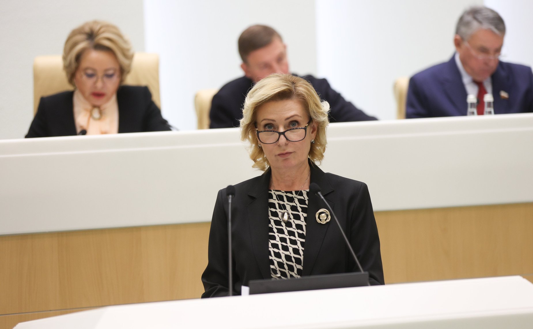 Инна Святенко