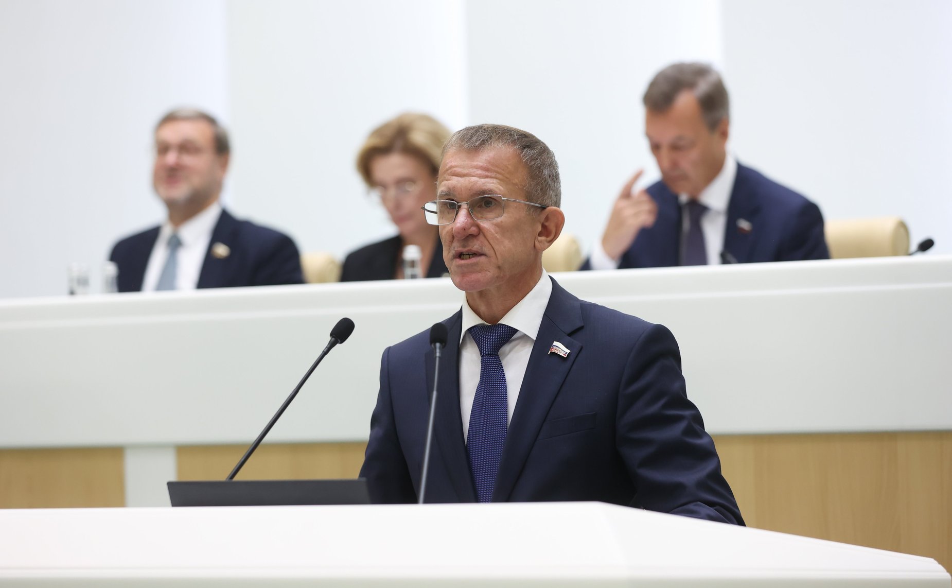 Владимир Кравченко