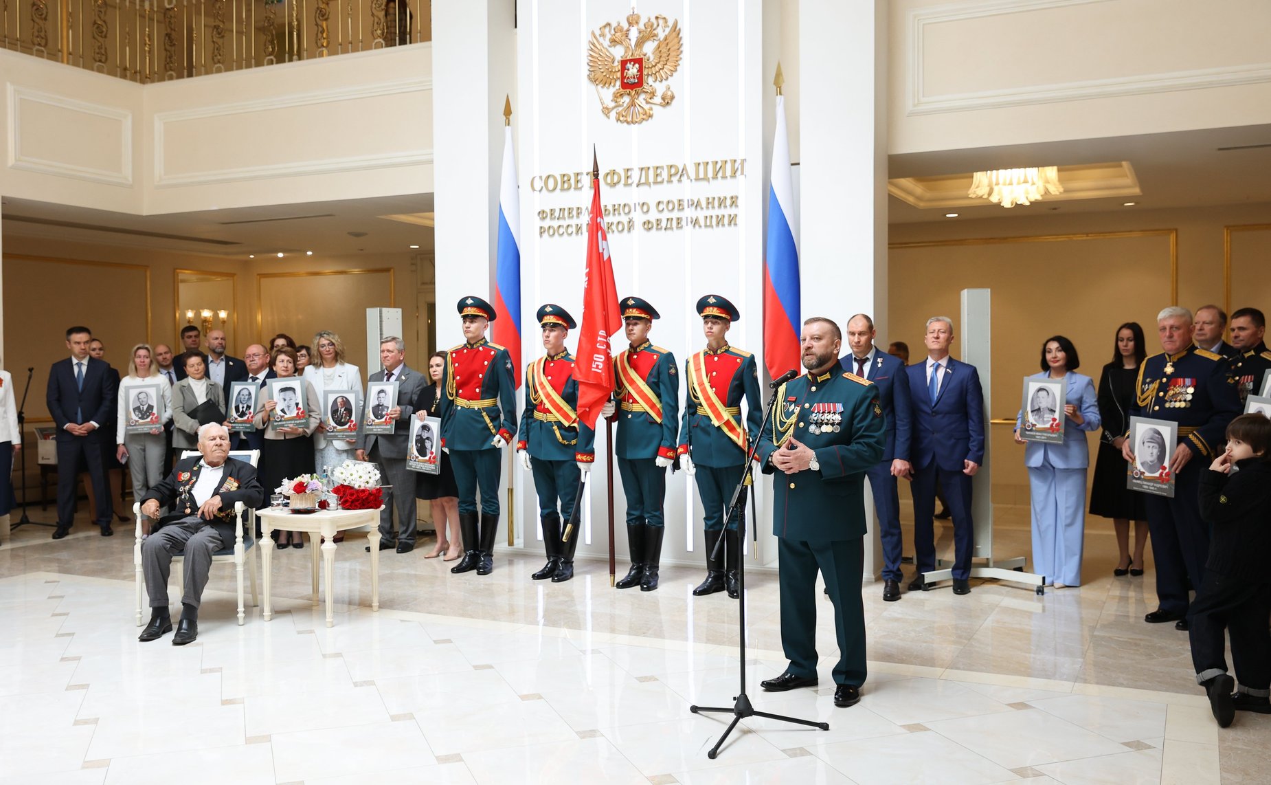 В Совете Федерации в преддверии Дня памяти и скорби состоялось торжественное открытие выставки «Память поколений»