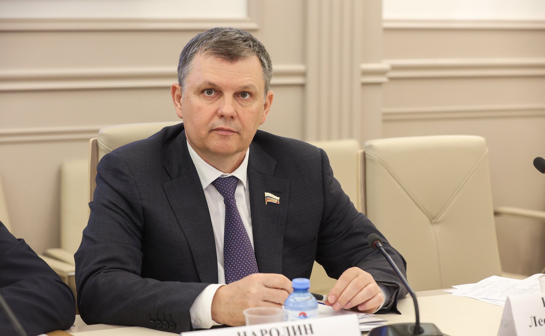 Александр Наролин