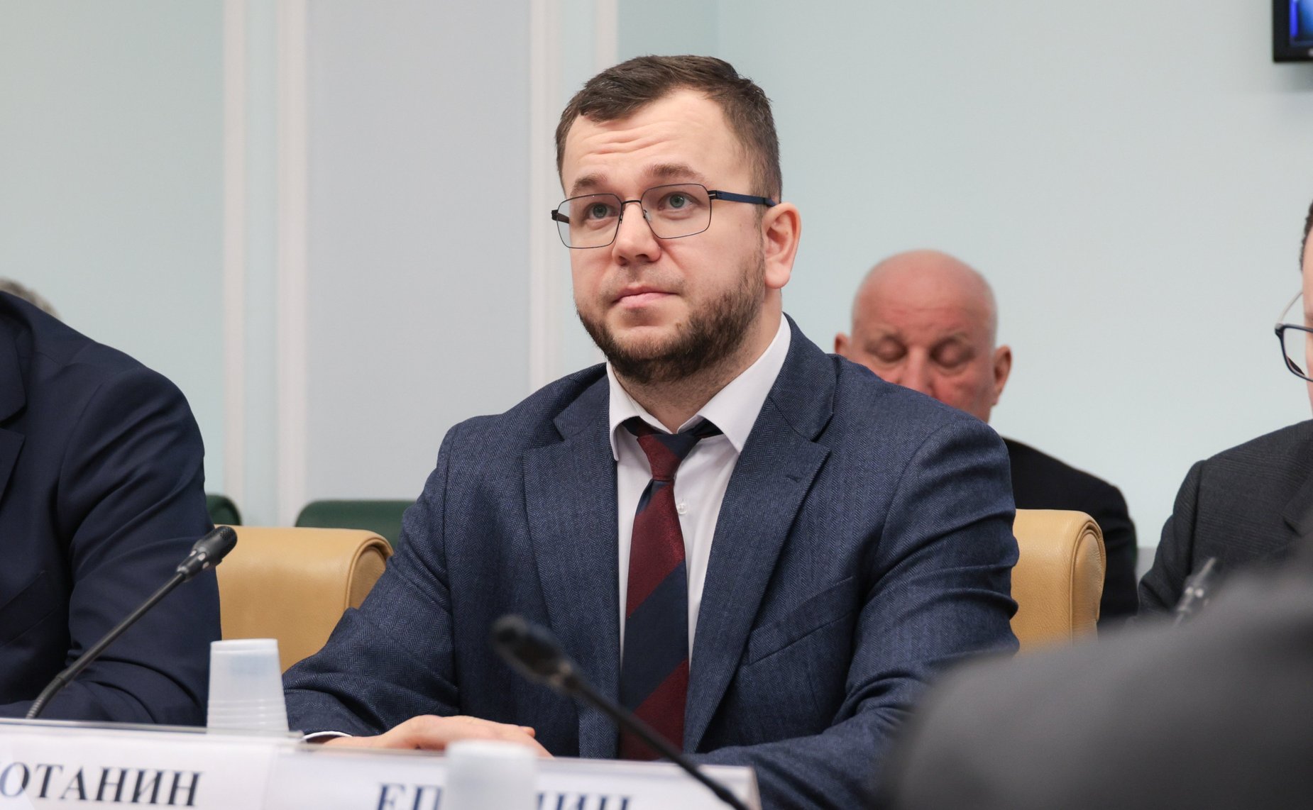 Круглый стол Комитета Совета Федерации по экономической политике «О приведении в нормативное состояние региональной и местной дорожной сети в рамках национального проекта «Инфраструктура для жизни»»