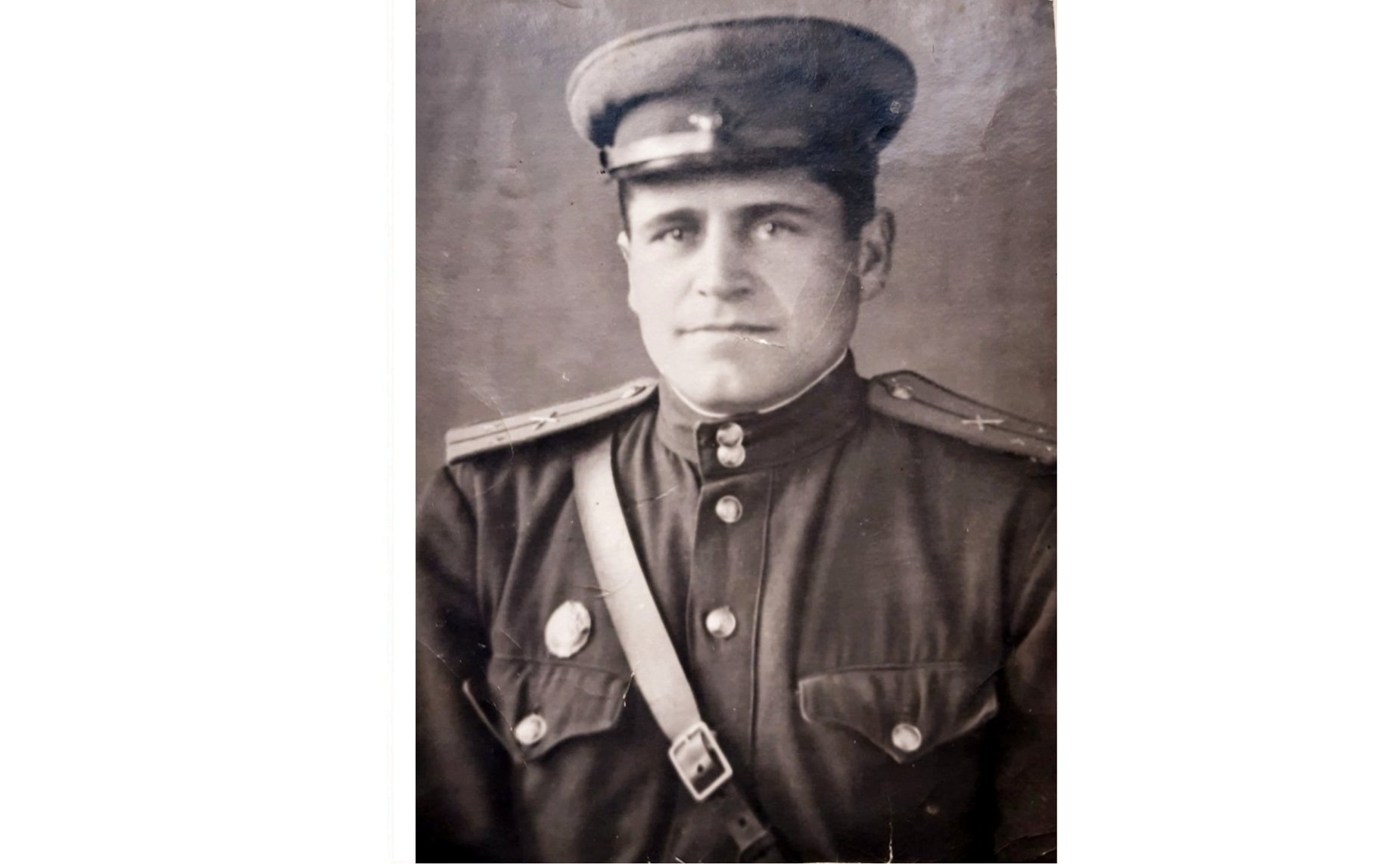 Ельцов Григорий 1914 г. р. На фронте с сентября 1941 года в составе 3 ГОД, 505 СП. Тяжело ранен 20 ноября 1941 года. После выздоравления работал старшим инструктором в тыловых частях Красной Армии. Прадед помощника сенатора Ю. Воробьева А. Малиновского