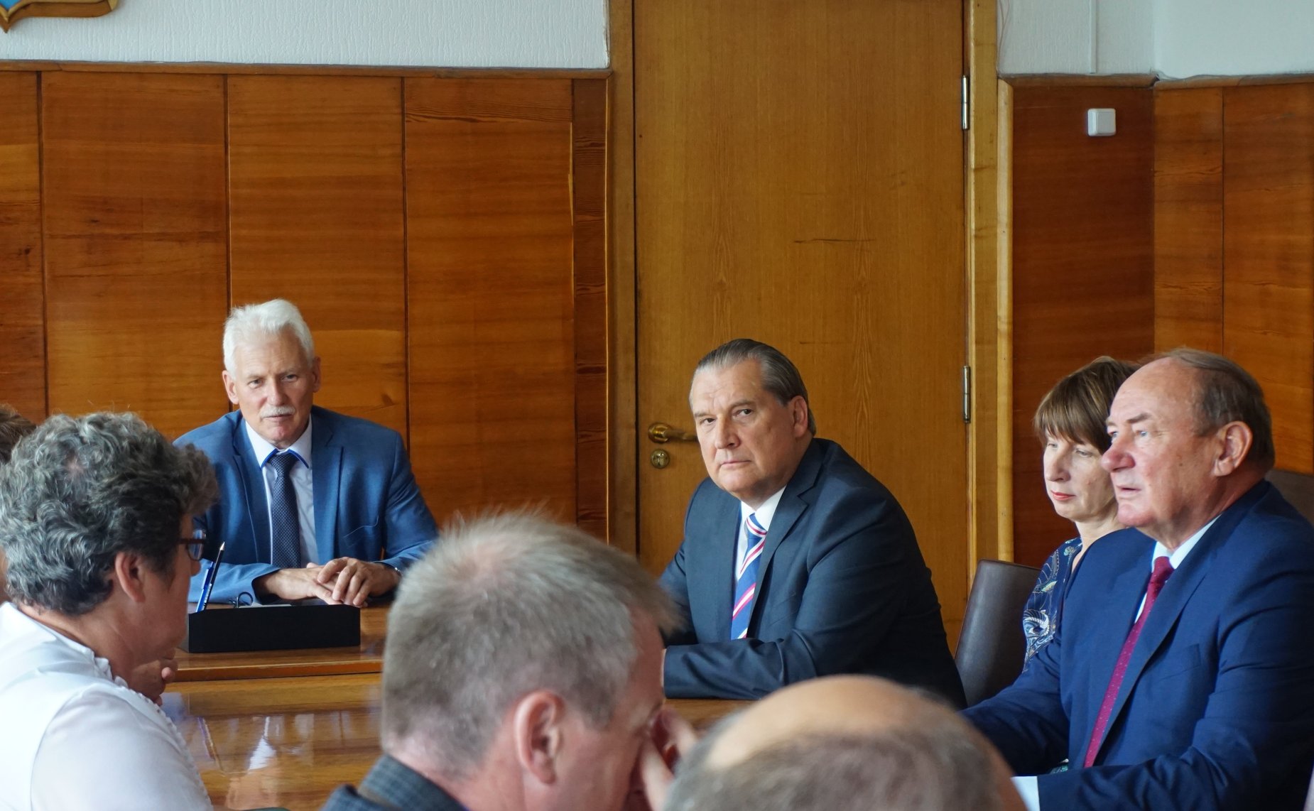 Алексей Александров встретился с руководителями муниципальных администраций в Сухиничах