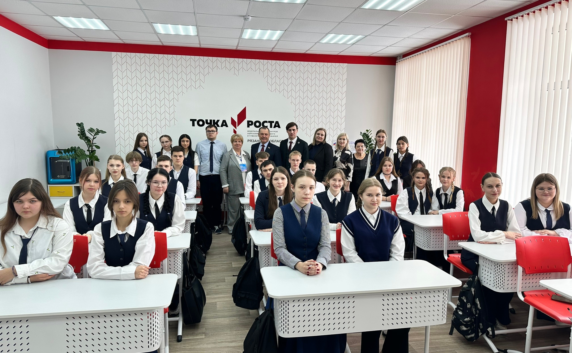 Игорь Мурог принял участие в региональном профориентационном проекте «Билет в будущее» для выпускников Александро-Невского и Ухоловского муниципальных округов