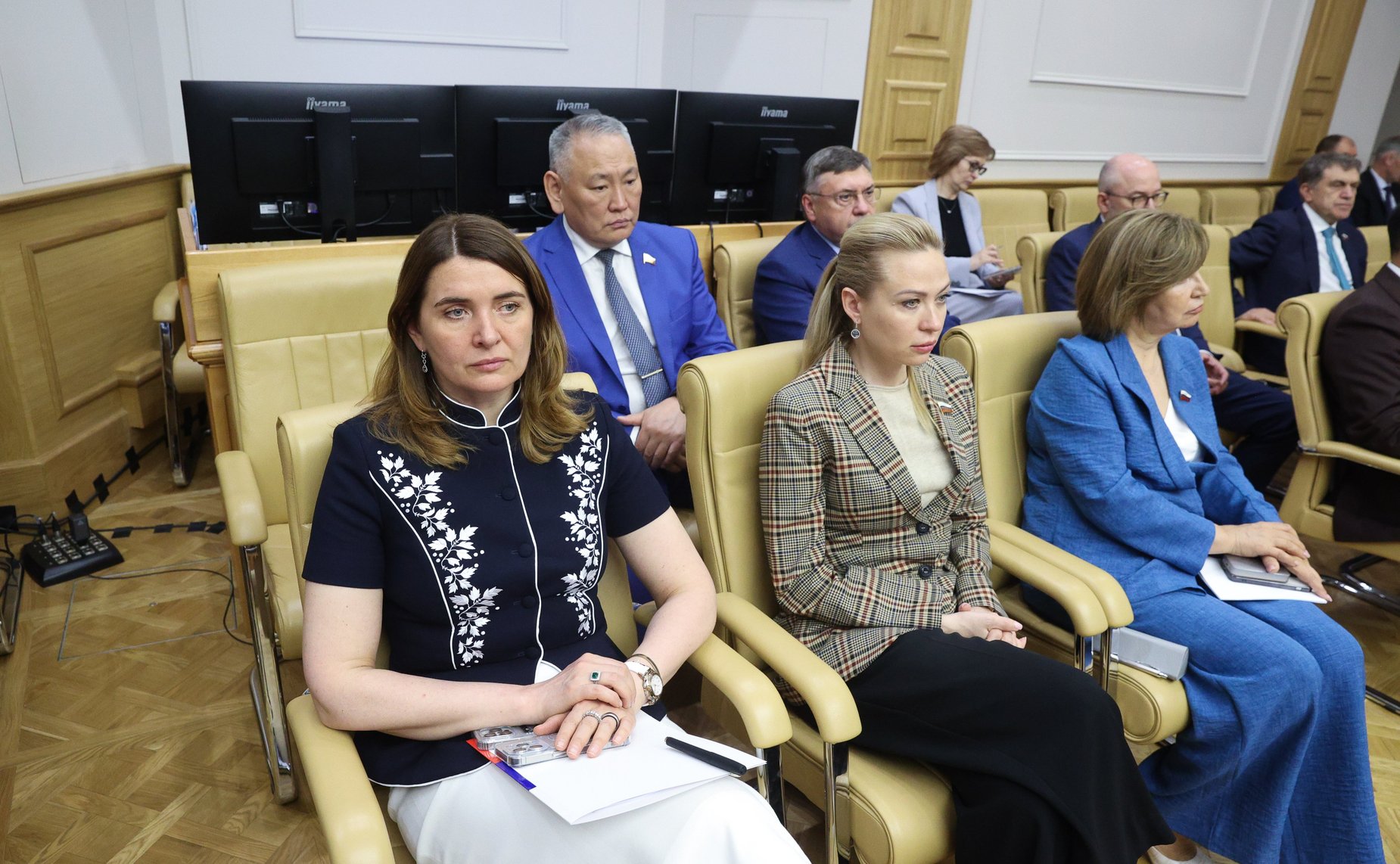 Встреча сенаторов Российской Федерации с Министром экономического развития РФ Максимом Решетниковым в формате «Открытого диалога»