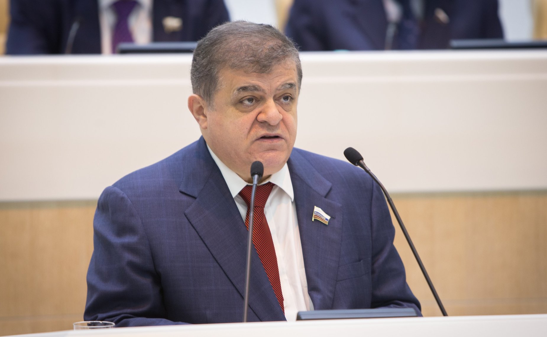 В. Джабаров