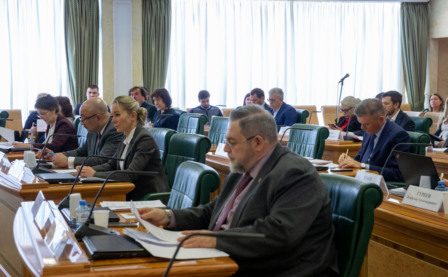 «Круглый стол» на тему «Совершенствование национальной системы принудительного исполнения судебных и иных юрисдикционных актов. Актуальные законодательные аспекты»