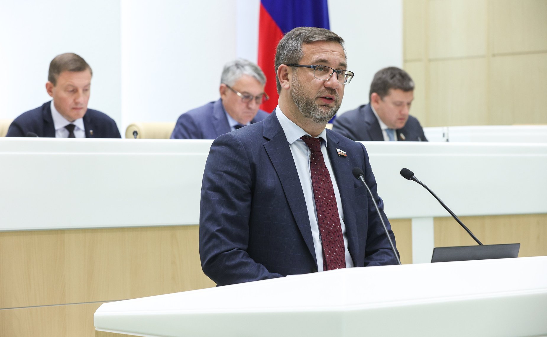 Николай Владимиров