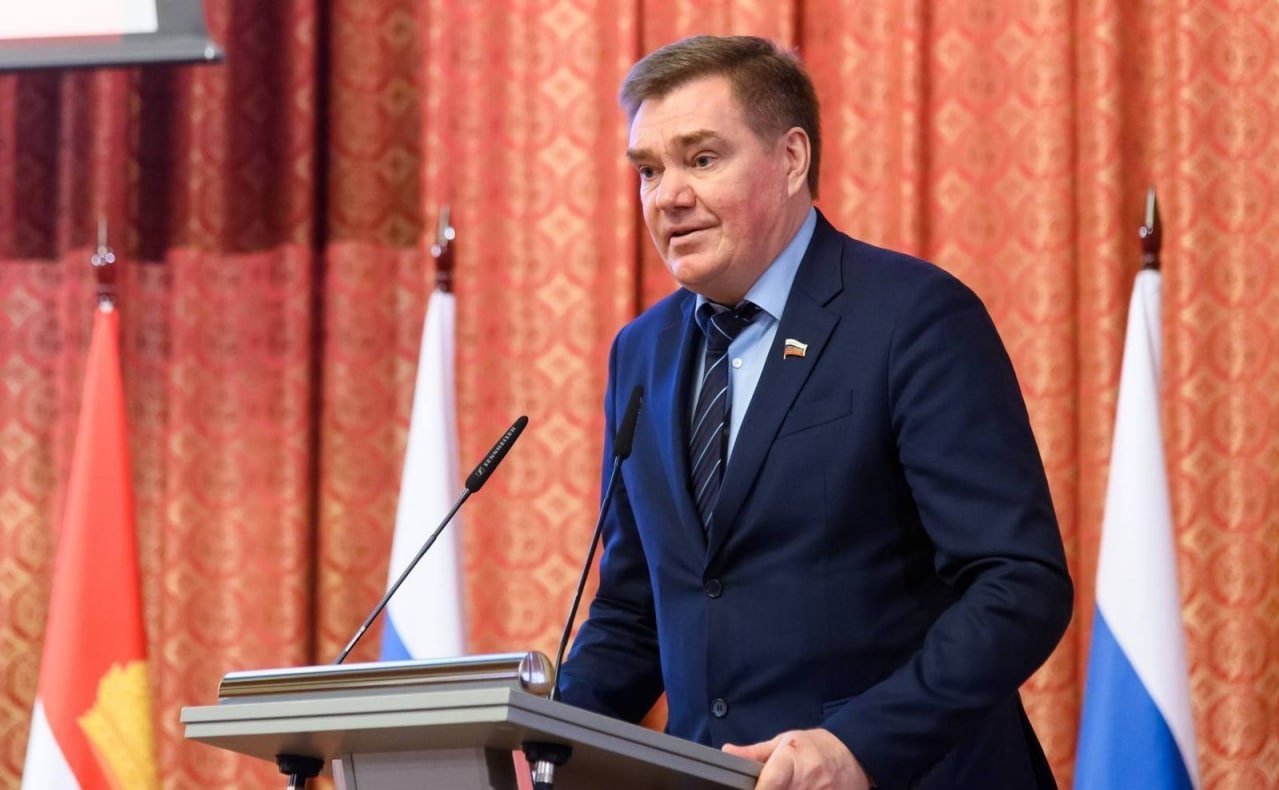 Александр Савин в ходе поездки в регион принял участие в Съезде представительных органов муниципальных образований Калужской области