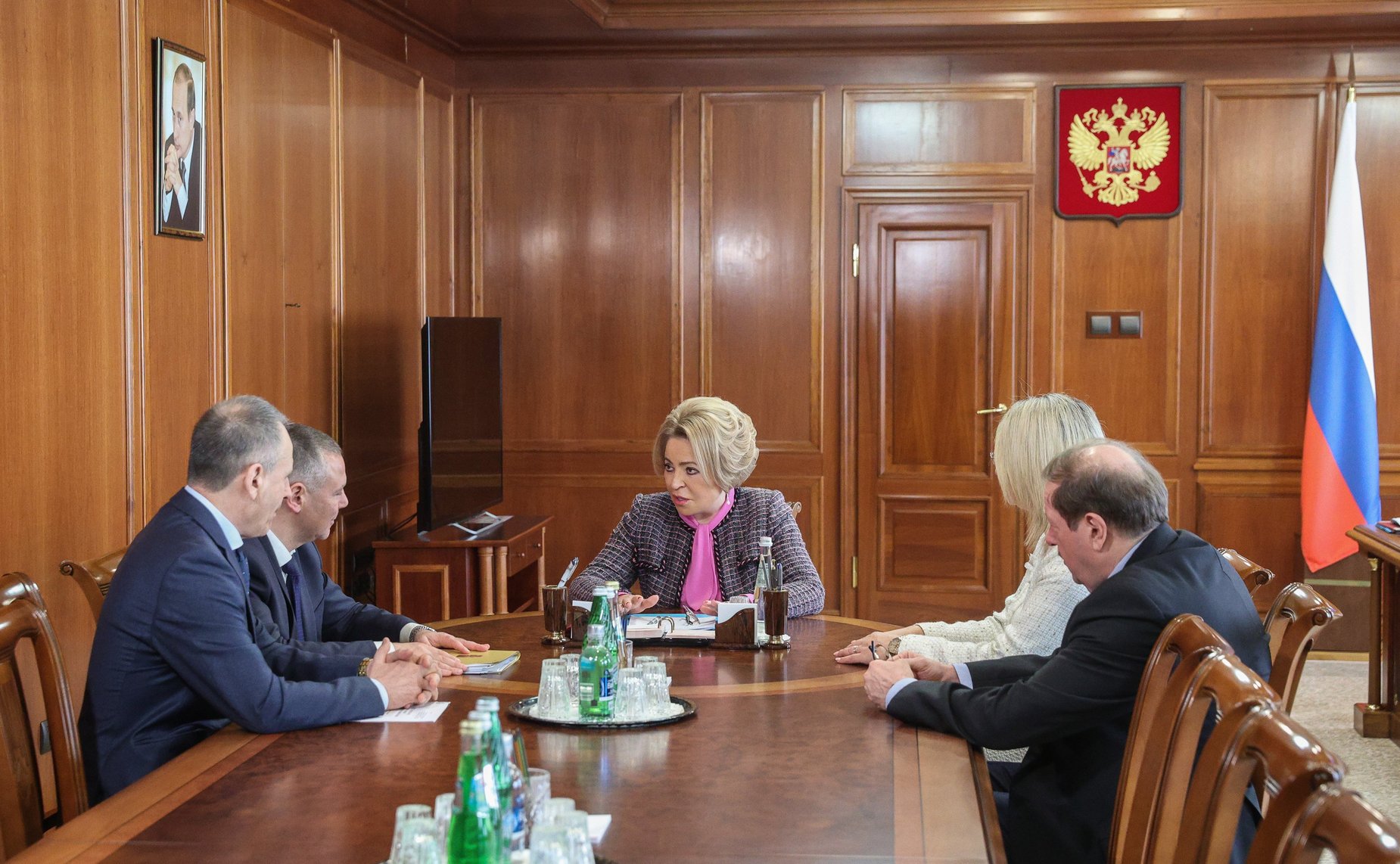 Председатель Совета Федерации обсудила с руководством Ярославской области социально-экономическое развитие региона