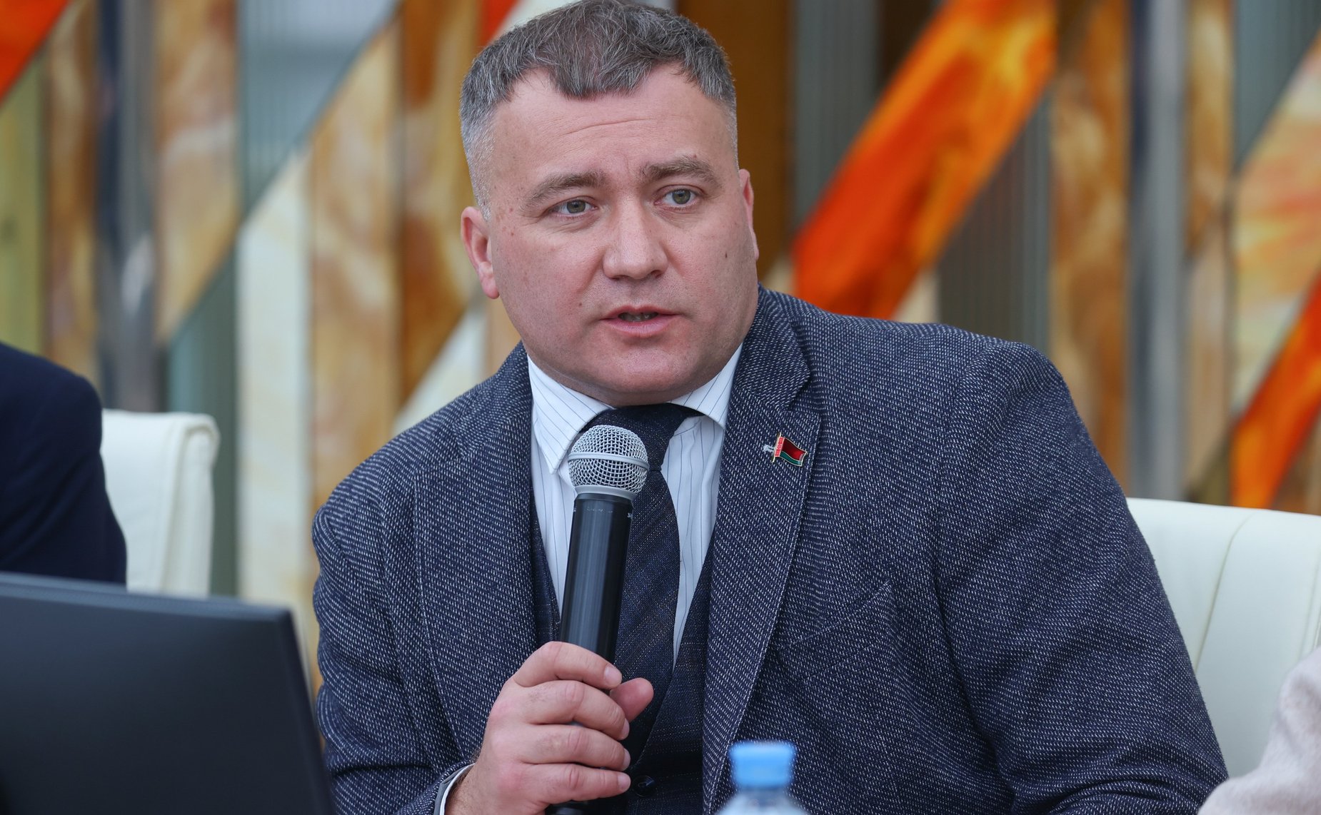 Заседание круглого стола на тему «Патриотический туризм и сотрудничество государств СНГ в сохранении памяти и воспитании будущих поколений»