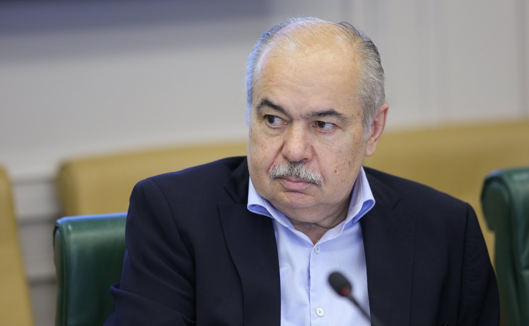 Ильяс Умаханов