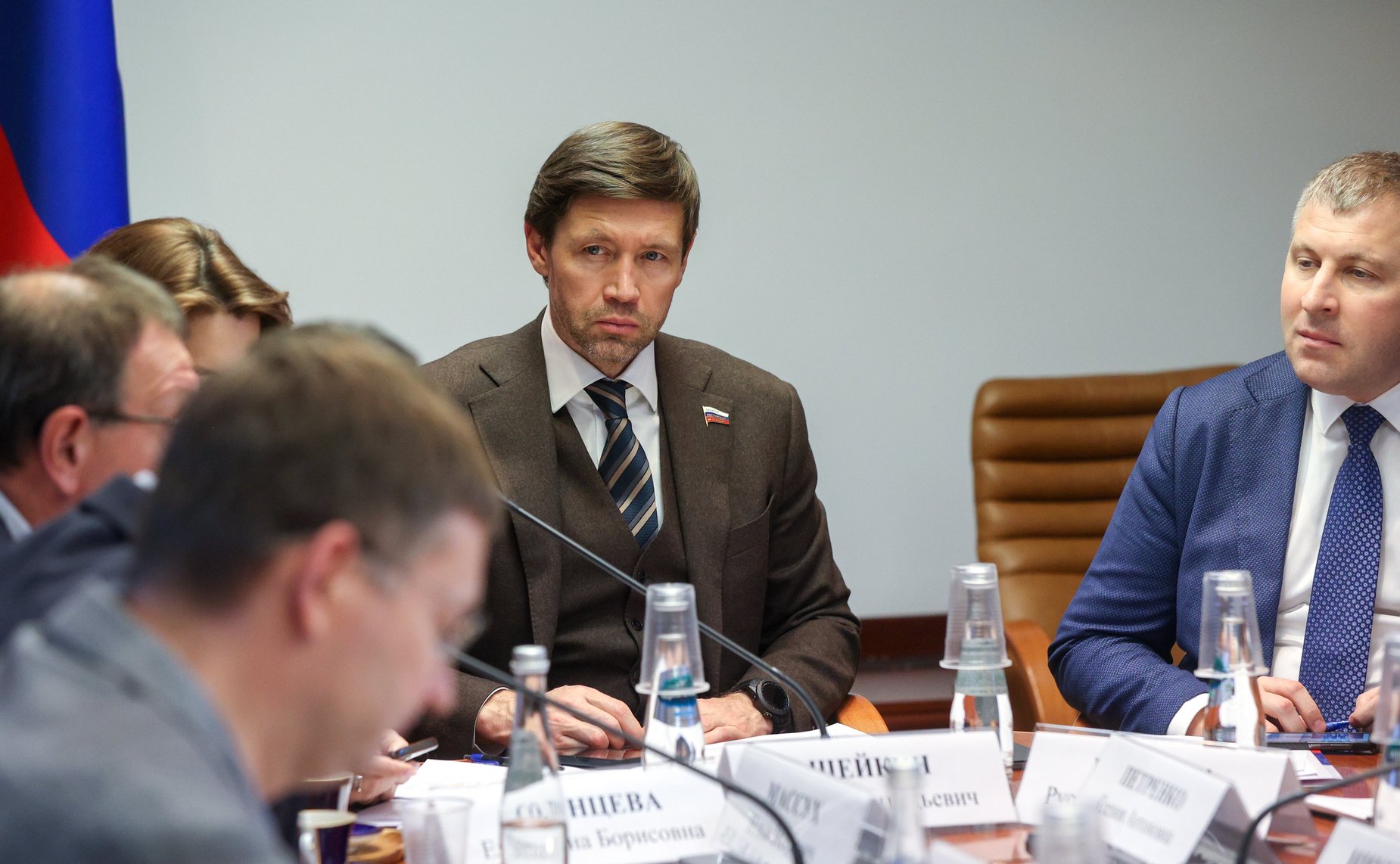 Заседание секции «Цифровая промышленность» Совета по развитию цифровой экономики на тему «Цифровизация промышленности на основе внедрения ИИ-решений и передовых цифровых технологий: эффекты и необходимые меры»