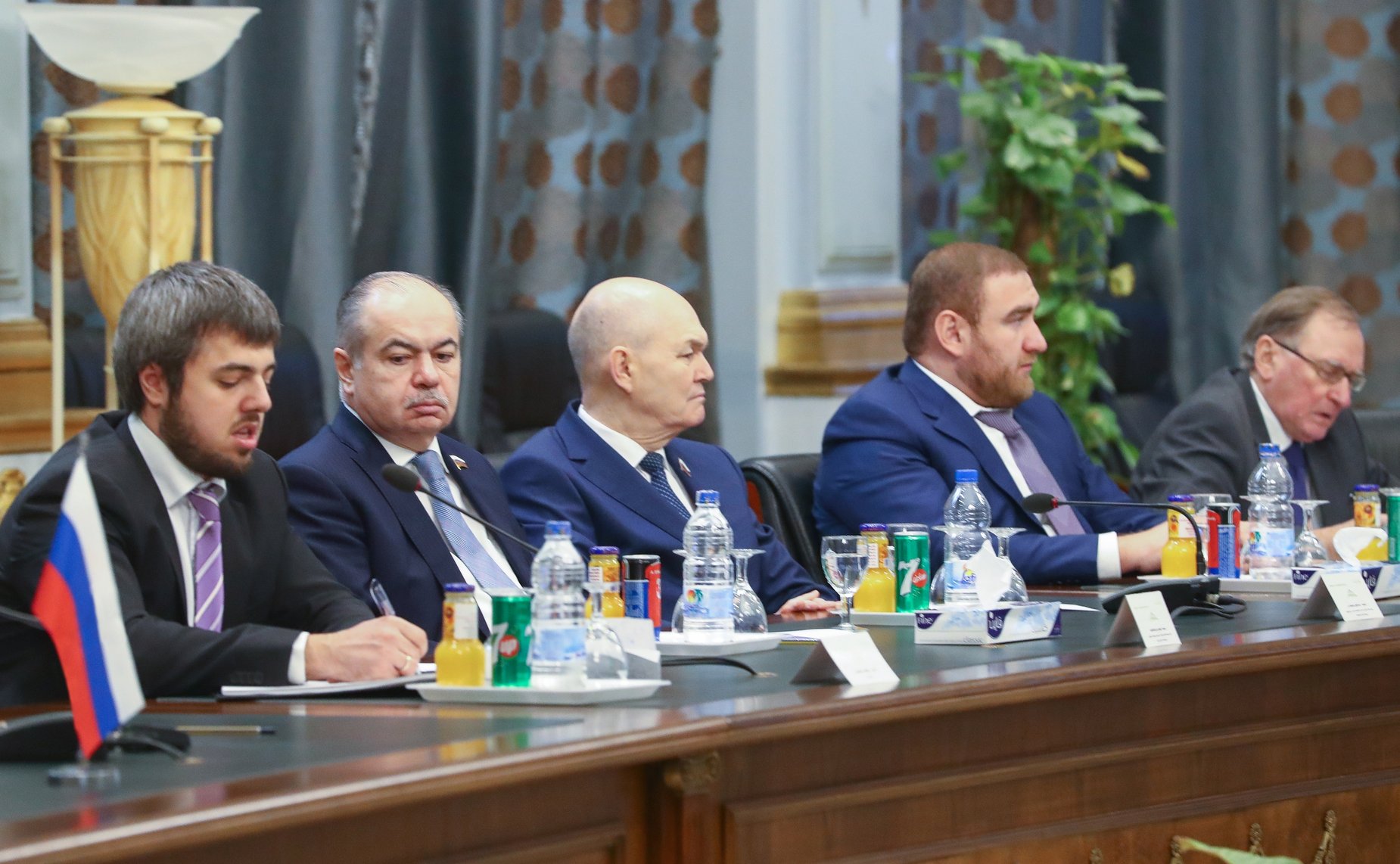 Члены делегации СФ на встрече с представителями Палаты депутатов Арабской Республики Египет