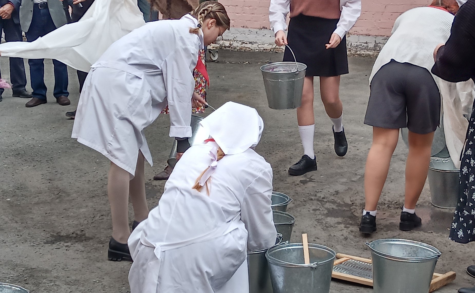 Маргарита Павлова посетила презентацию книги по истории челябинского эвакогоспиталя № 1722