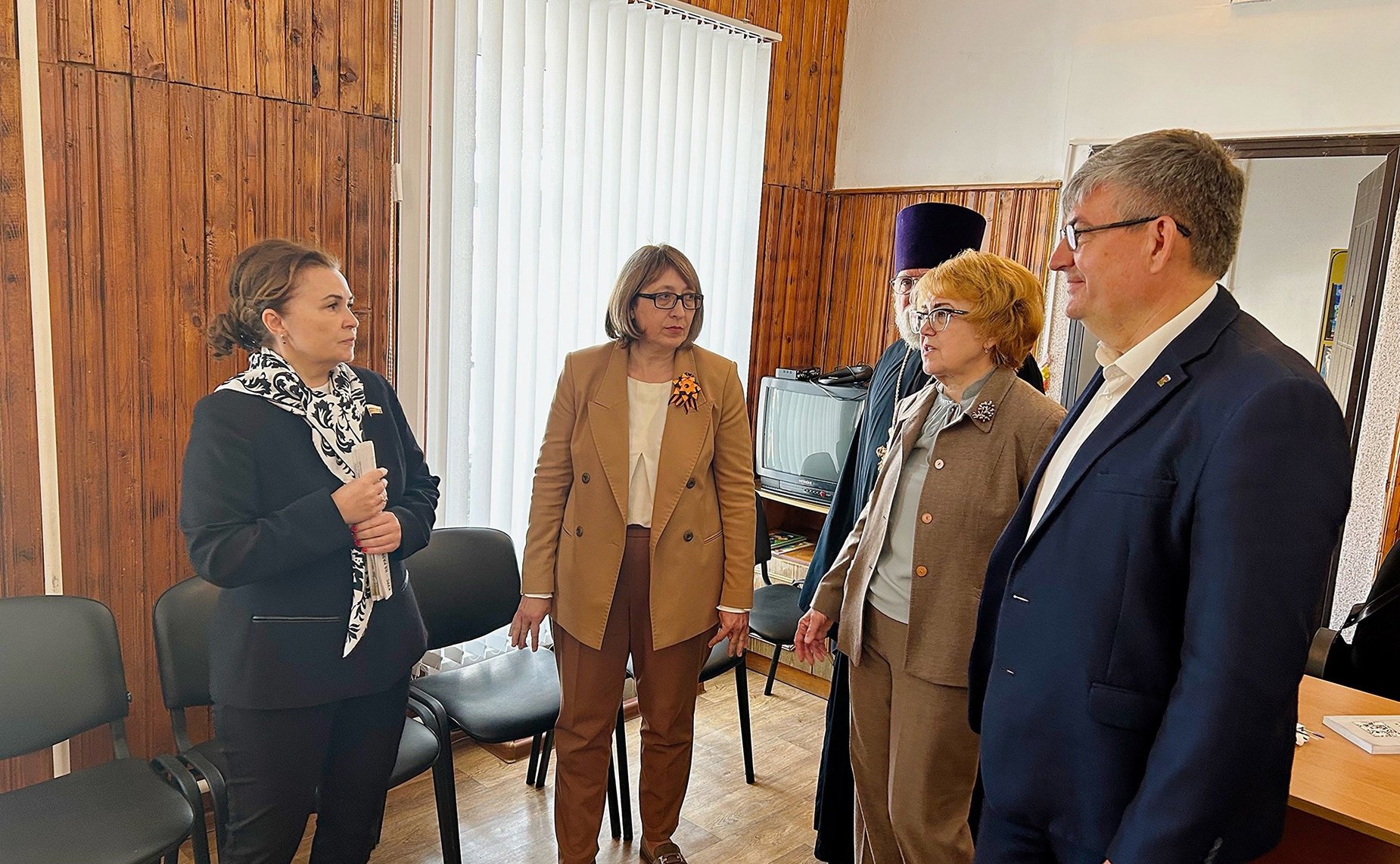 Жанна Чефранова вместе с главой Новооскольского городского округа Андреем Гридневым посетила ряд социальных, образовательных и культурных объектов