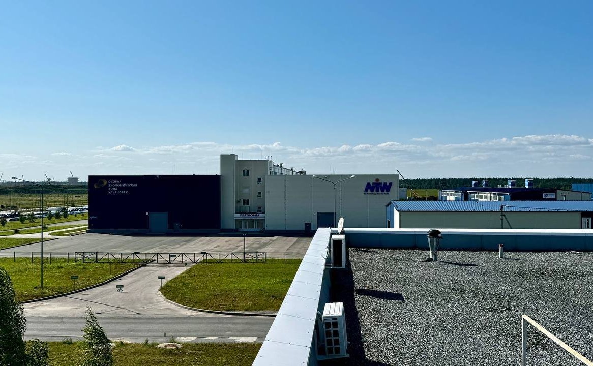 Айрат Гибатдинов посетил Портовую особую экономическую зону «Ульяновск» (ПОЭЗ) с рабочим визитом