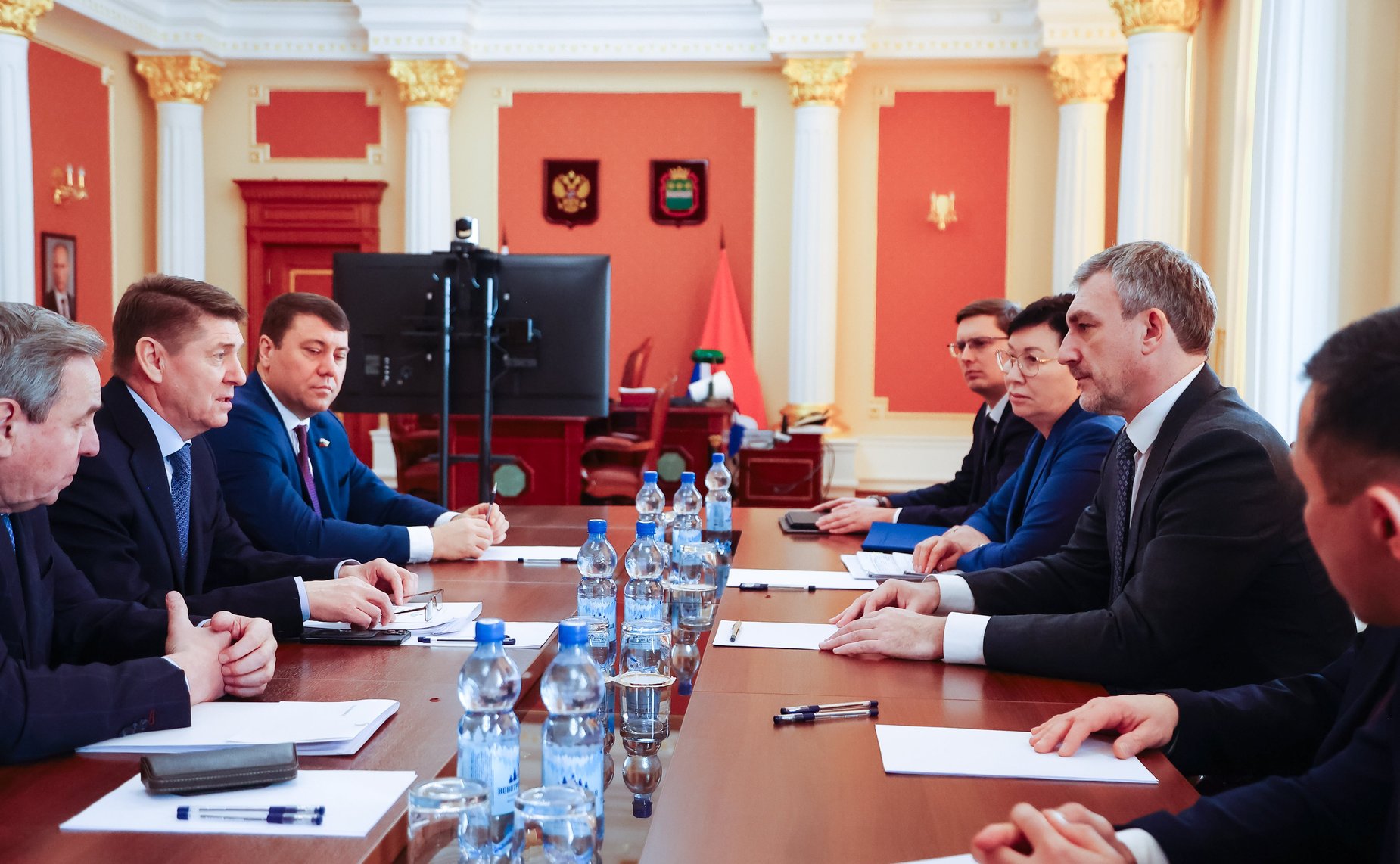 Встреча сенаторов Российской Федерации с губернатором Амурской области Василием Орловым