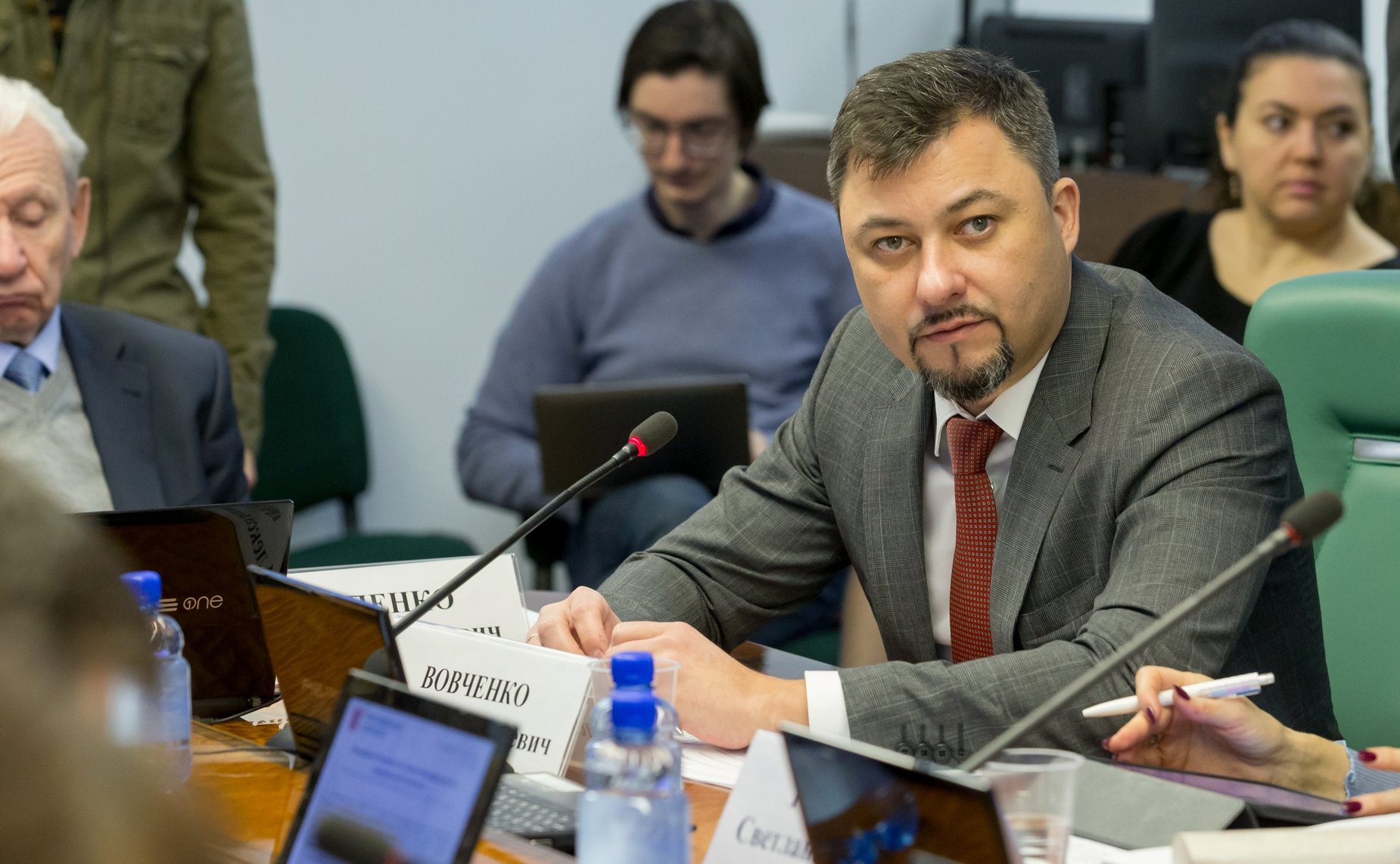 А. Вовченко